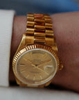 Rolex Yellow Gold Day-Date Ref. 18238 in Top Condition with Paper (New Arrival)