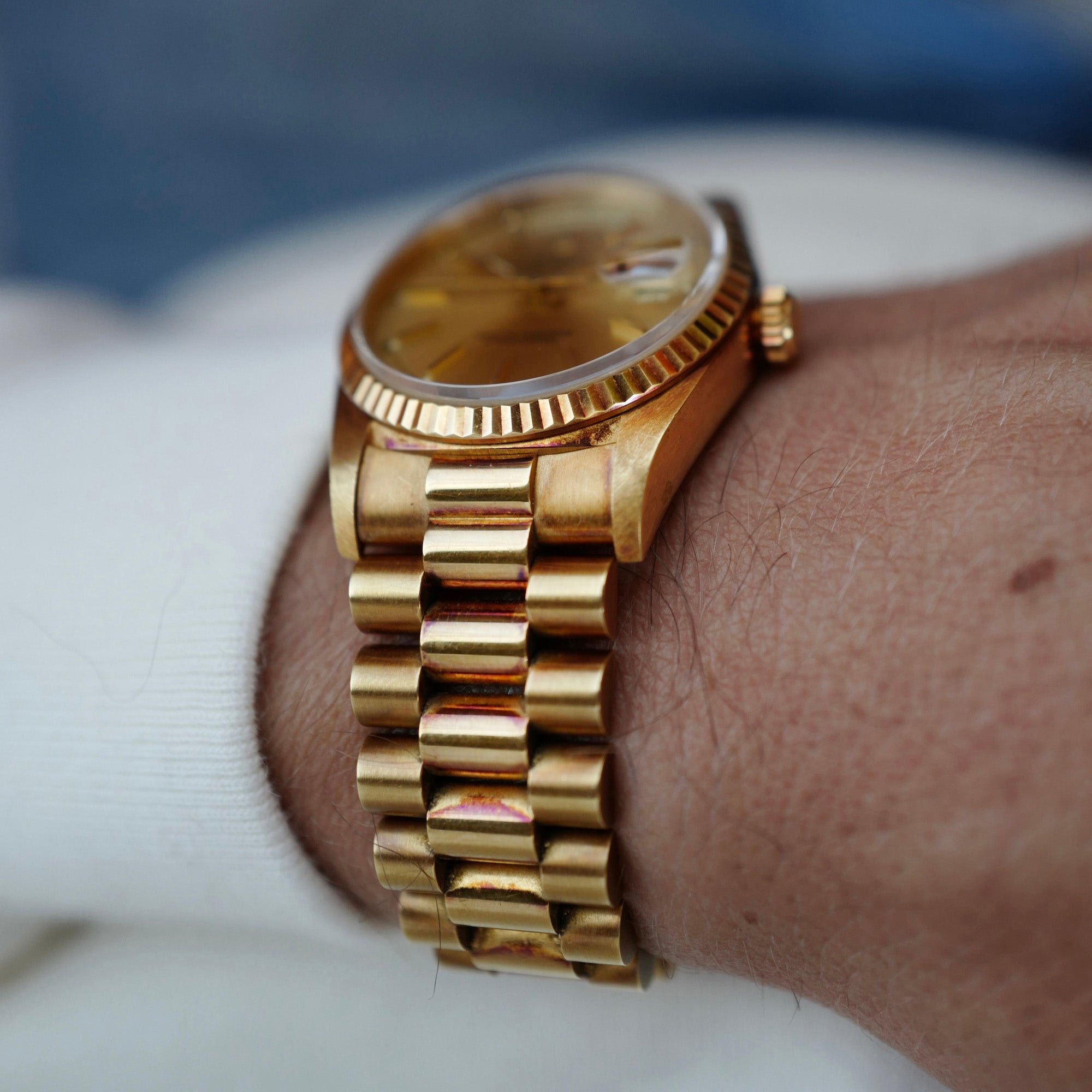 Rolex Yellow Gold Day-Date Ref. 18238 in Top Condition with Paper (New Arrival)