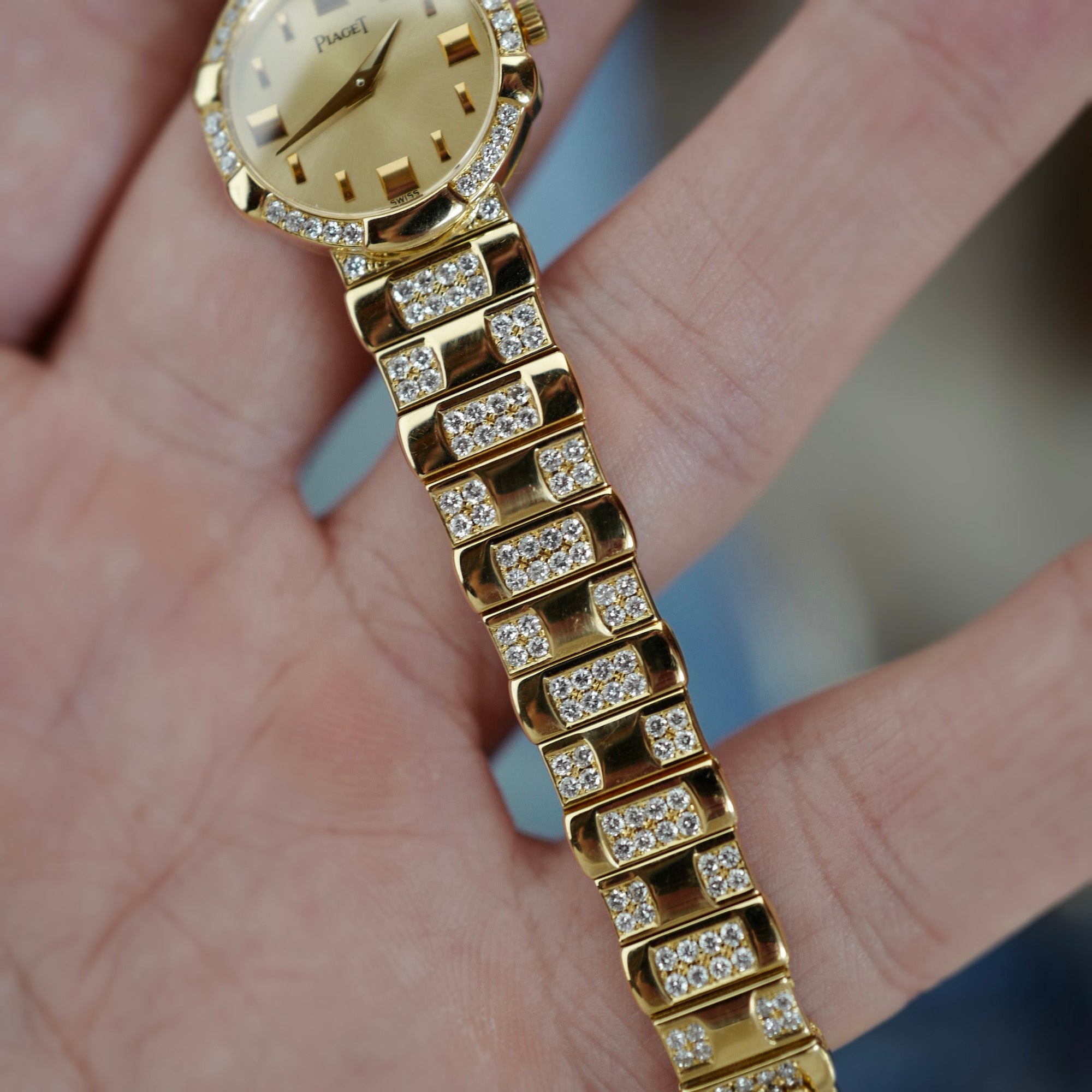 Piaget - Piaget Yellow Gold Ladies Vintage Diamond Watch Ref. 8601 - The Keystone Watches