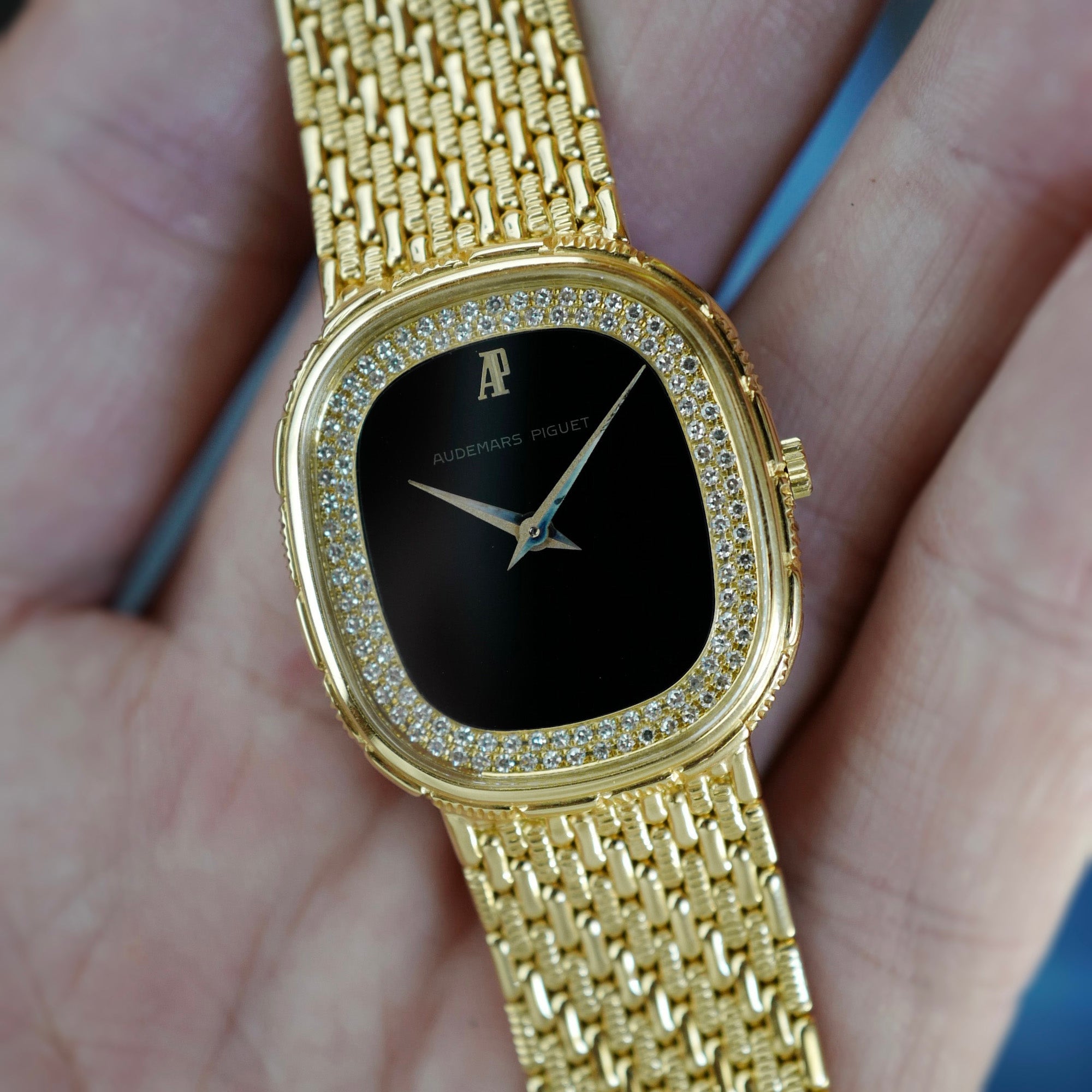 Audemars Piguet Yellow Gold Bracelet Watch with Onyx and Diamond Dial