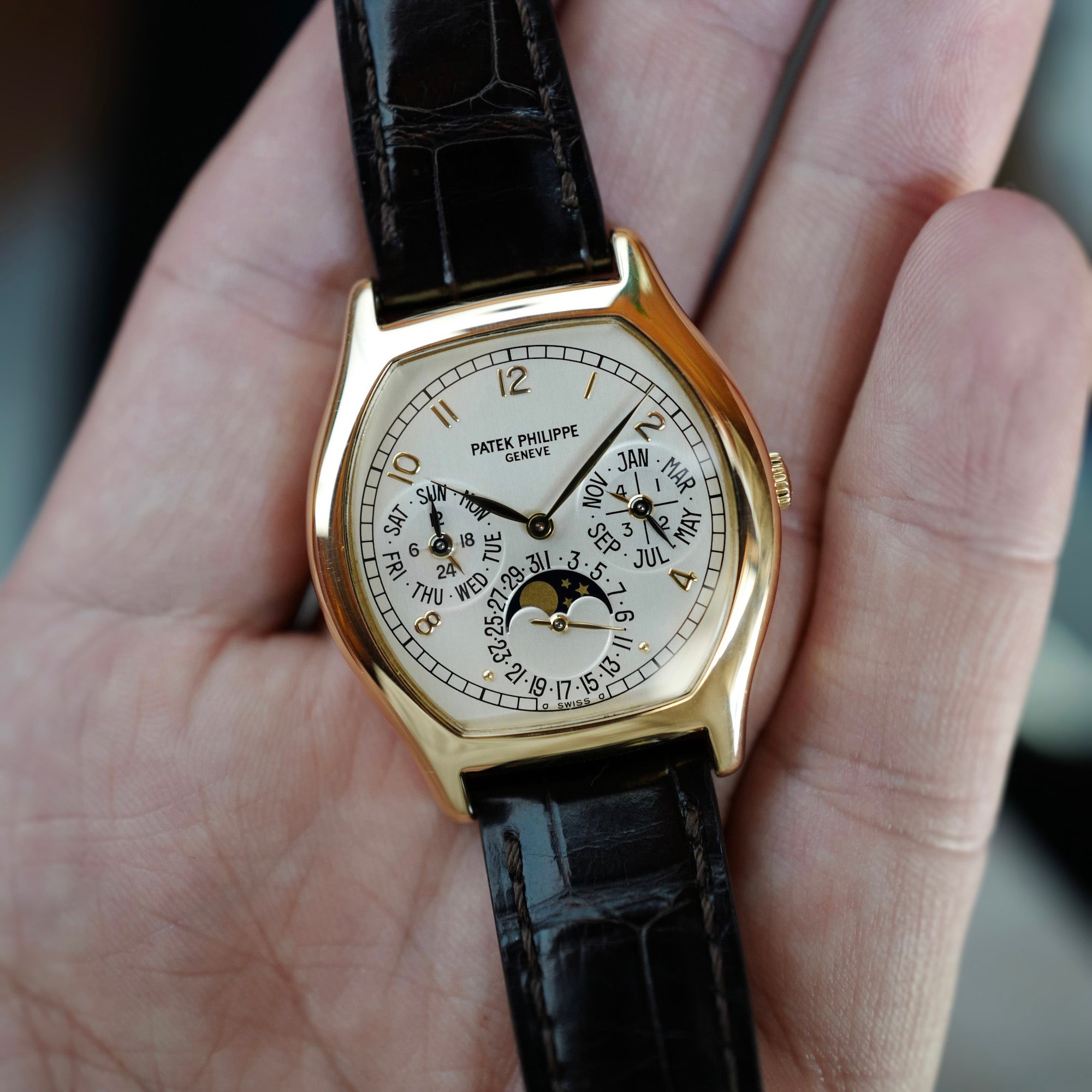 Patek Philippe Yellow Gold Perpetual Calendar Ref. 5040