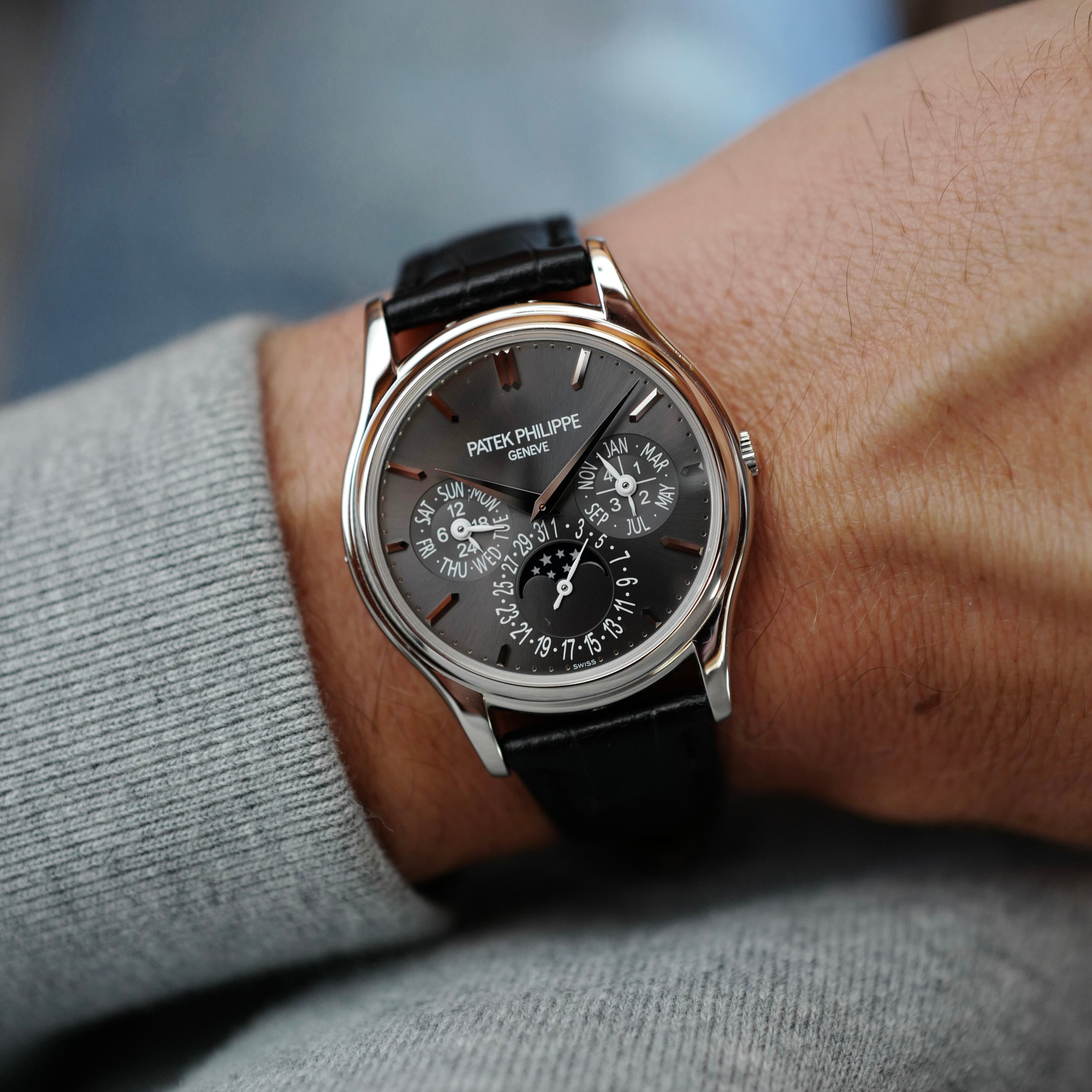 Patek Philippe Perpetual Calendar 5140P 017 Platinum