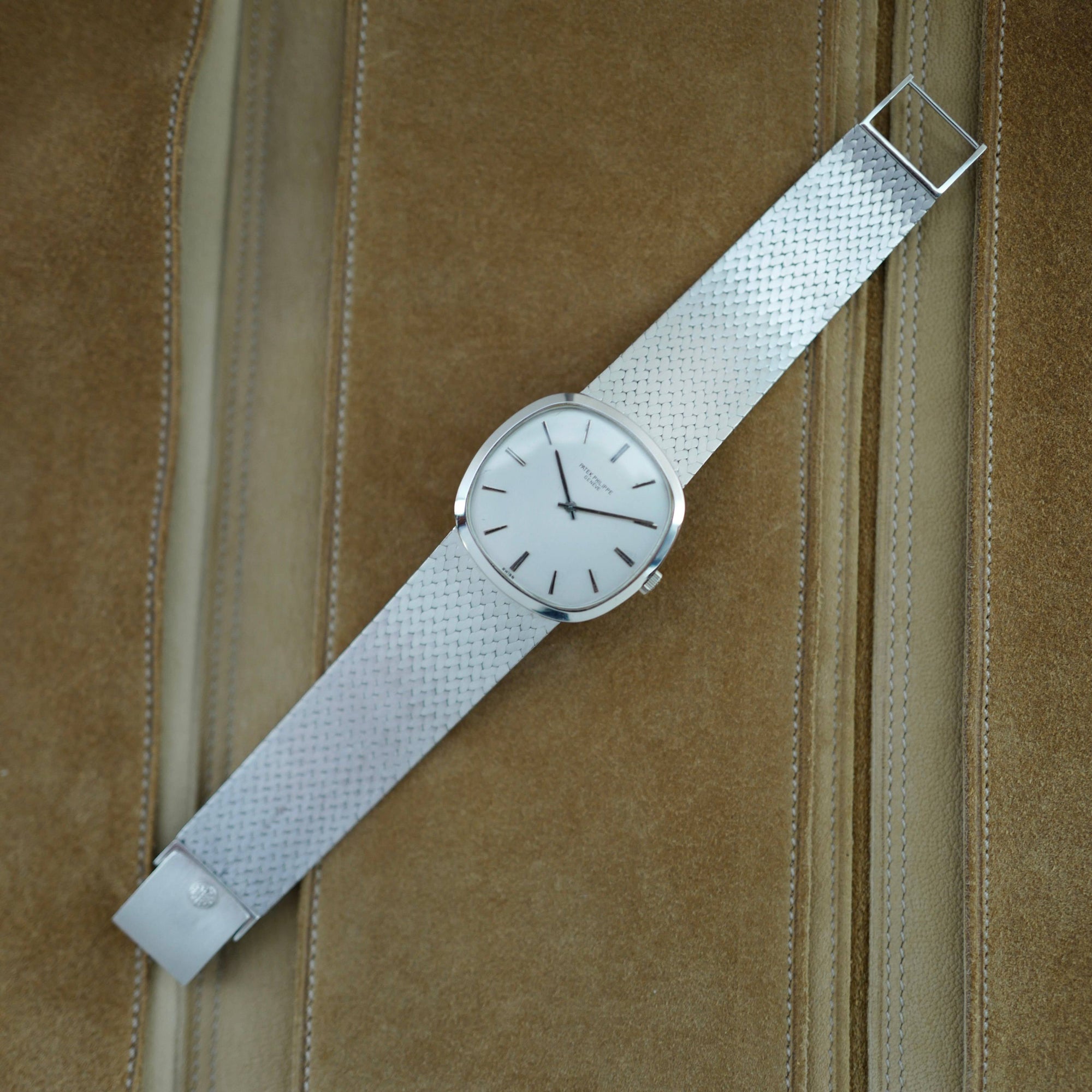 Patek Philippe - Patek Philippe White Gold Ellipse Ref. 3544 with JPE Bracelet - The Keystone Watches