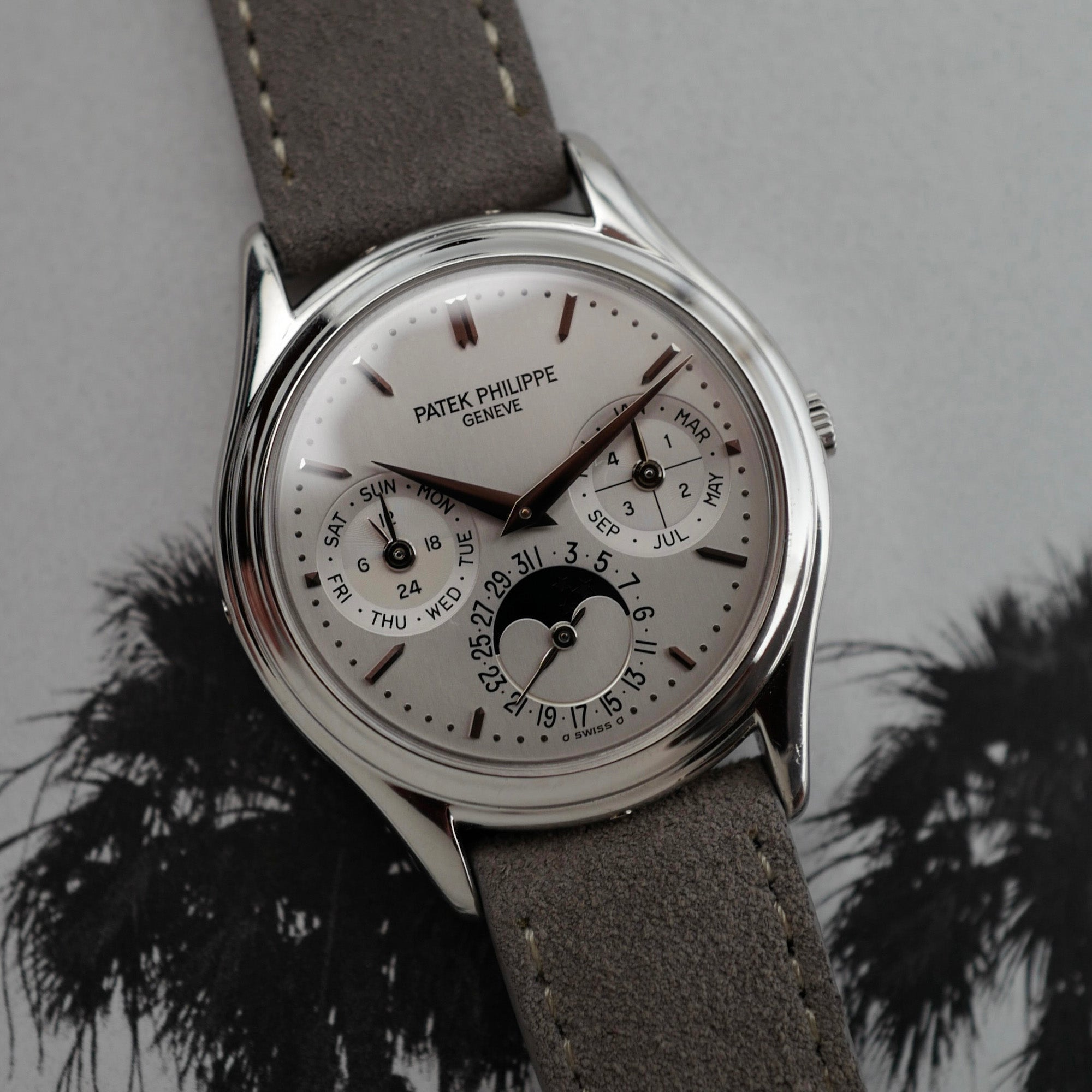 Patek Philippe - Patek Philippe Platinum Perpetual Calendar Ref. 3940 - The Keystone Watches