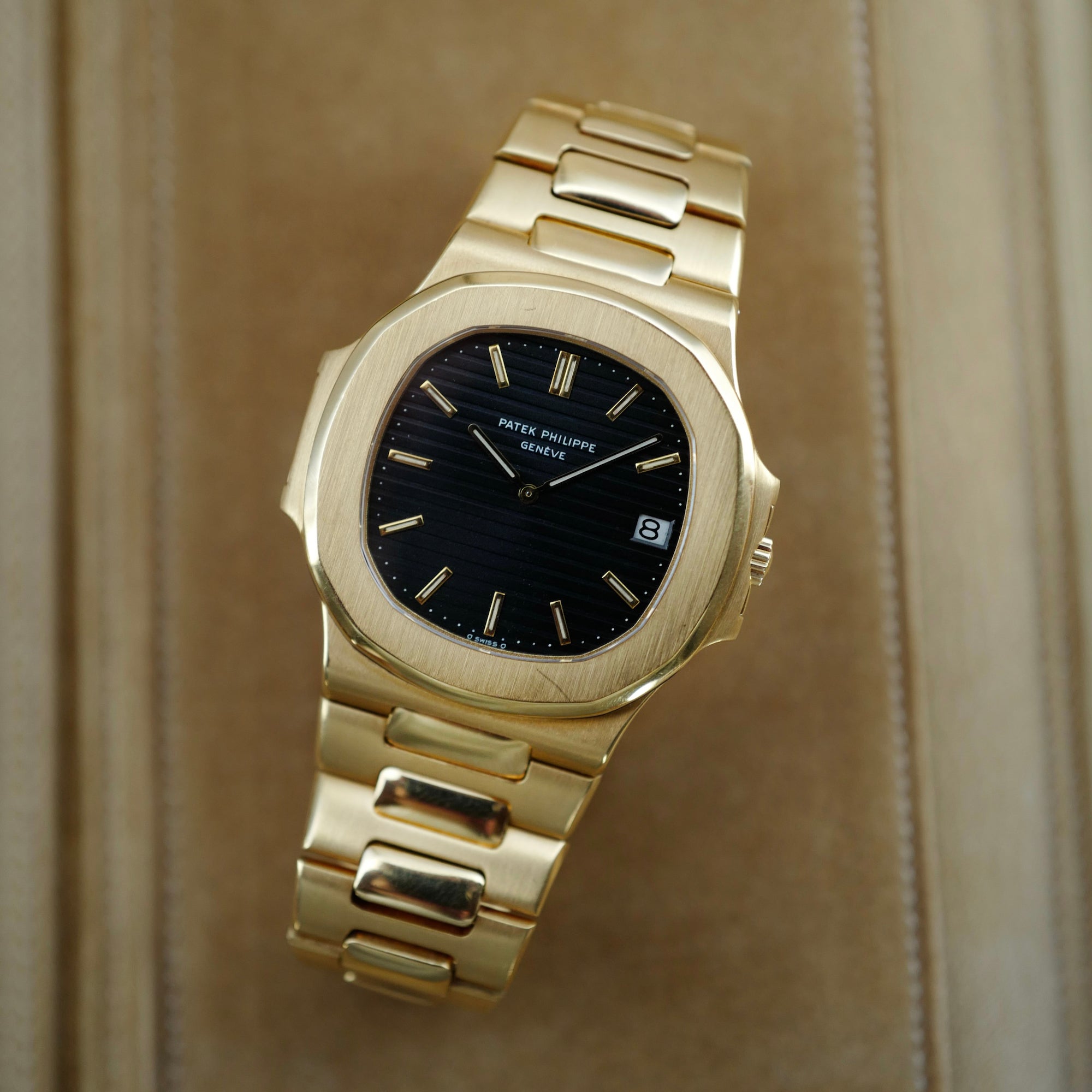 Patek Philippe - Patek Philippe Yellow Gold Nautilus Watch Ref. 3700 (New Arrival) - The Keystone Watches