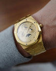 Audemars Piguet Yellow Gold Royal Oak Perpetual Watch Ref. 25554BA in Outstanding Original Condition