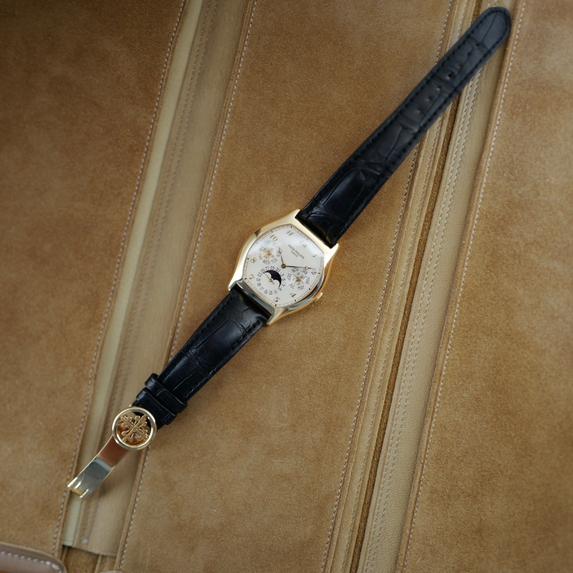 Patek Philippe - Patek Philippe Yellow Gold Perpetual Calendar Ref. 5040J (New Arrival) - The Keystone Watches