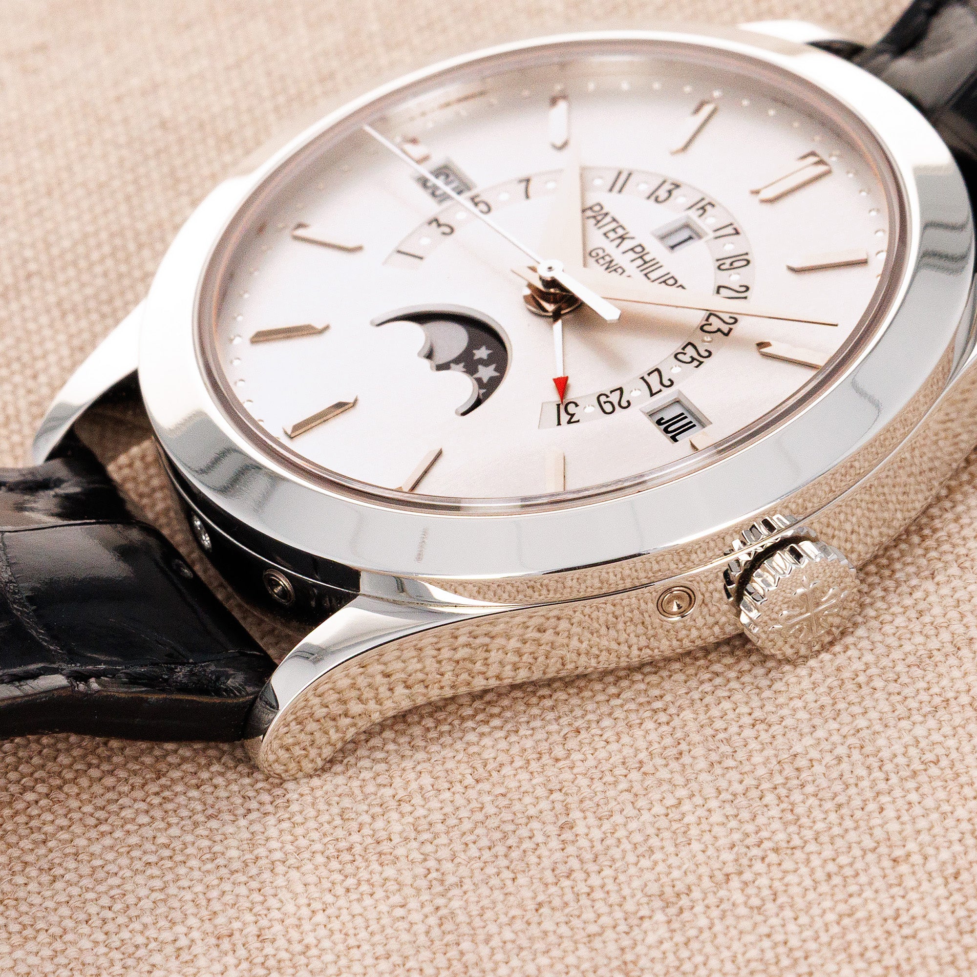 Patek Philippe Platinum Perpetual Calendar Ref. 5496