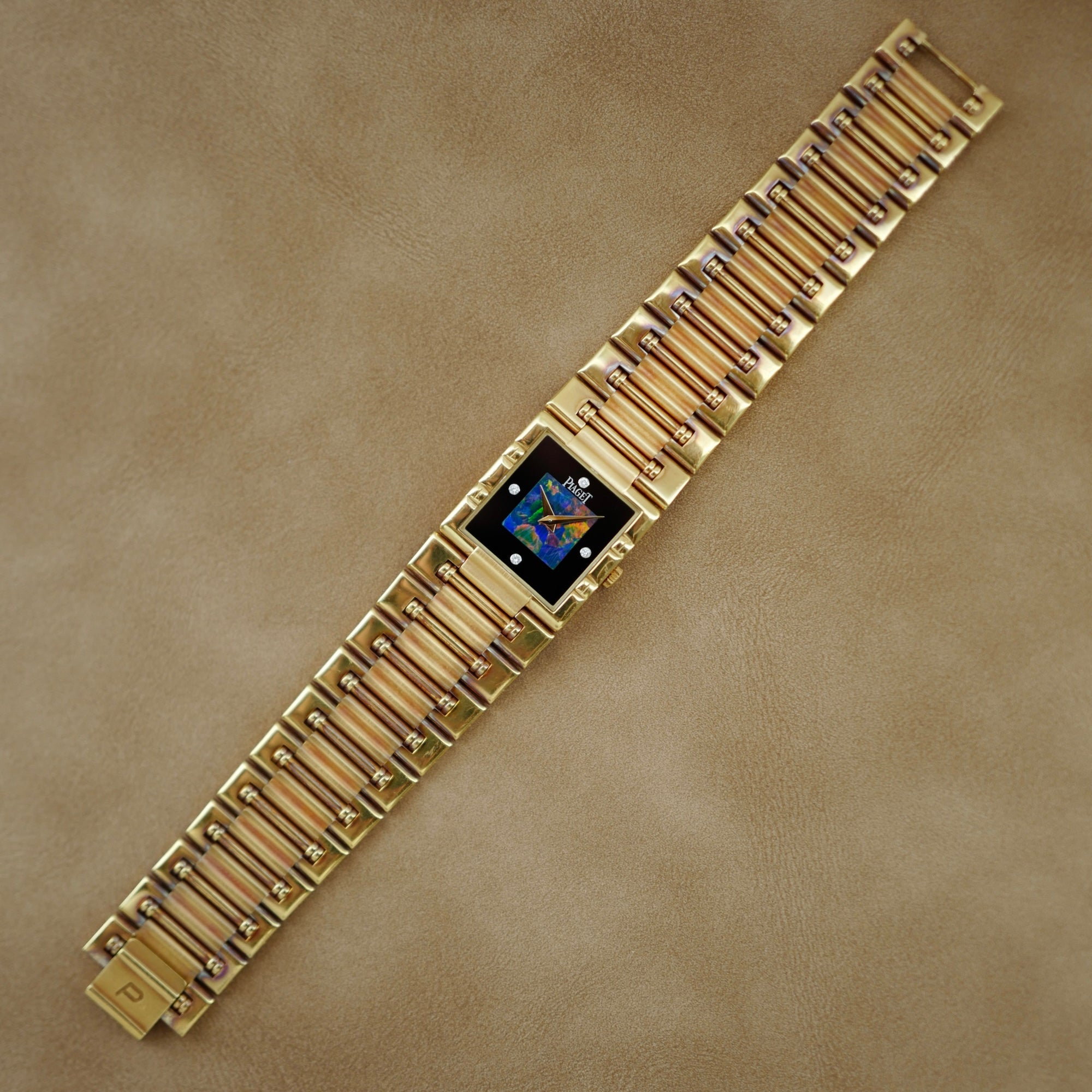 Piaget Yellow Gold Dancer Opal and Onyx Ref. 80317