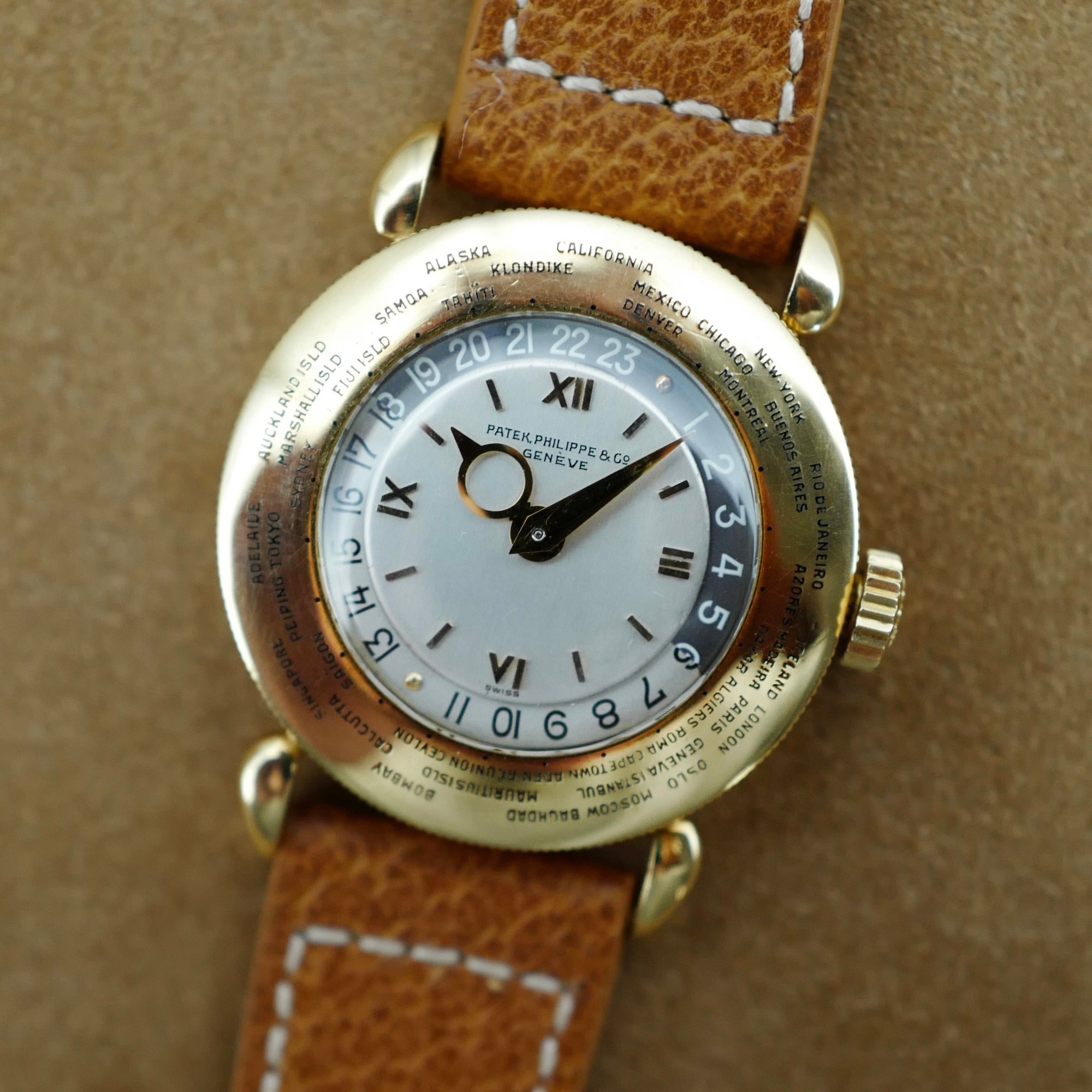Patek Philippe - Patek Philippe Yellow Gold World Time Watch Ref. 1415 - The Keystone Watches
