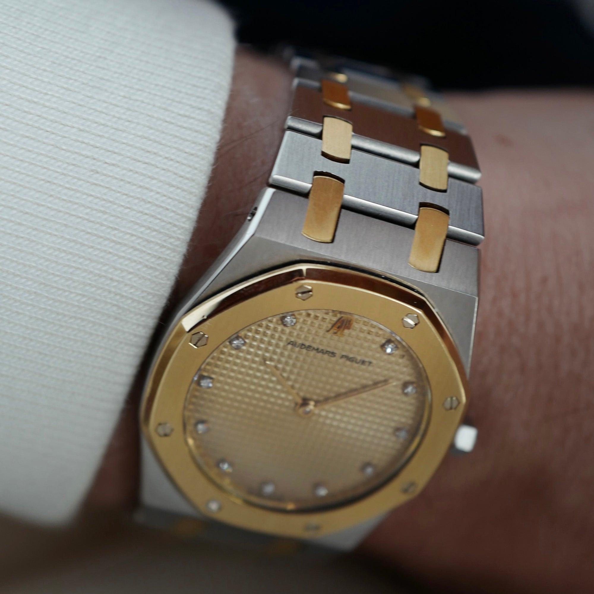 Audemars Piguet - Audemars Piguet Two-Tone Royal Oak Ref. 56303 - The Keystone Watches