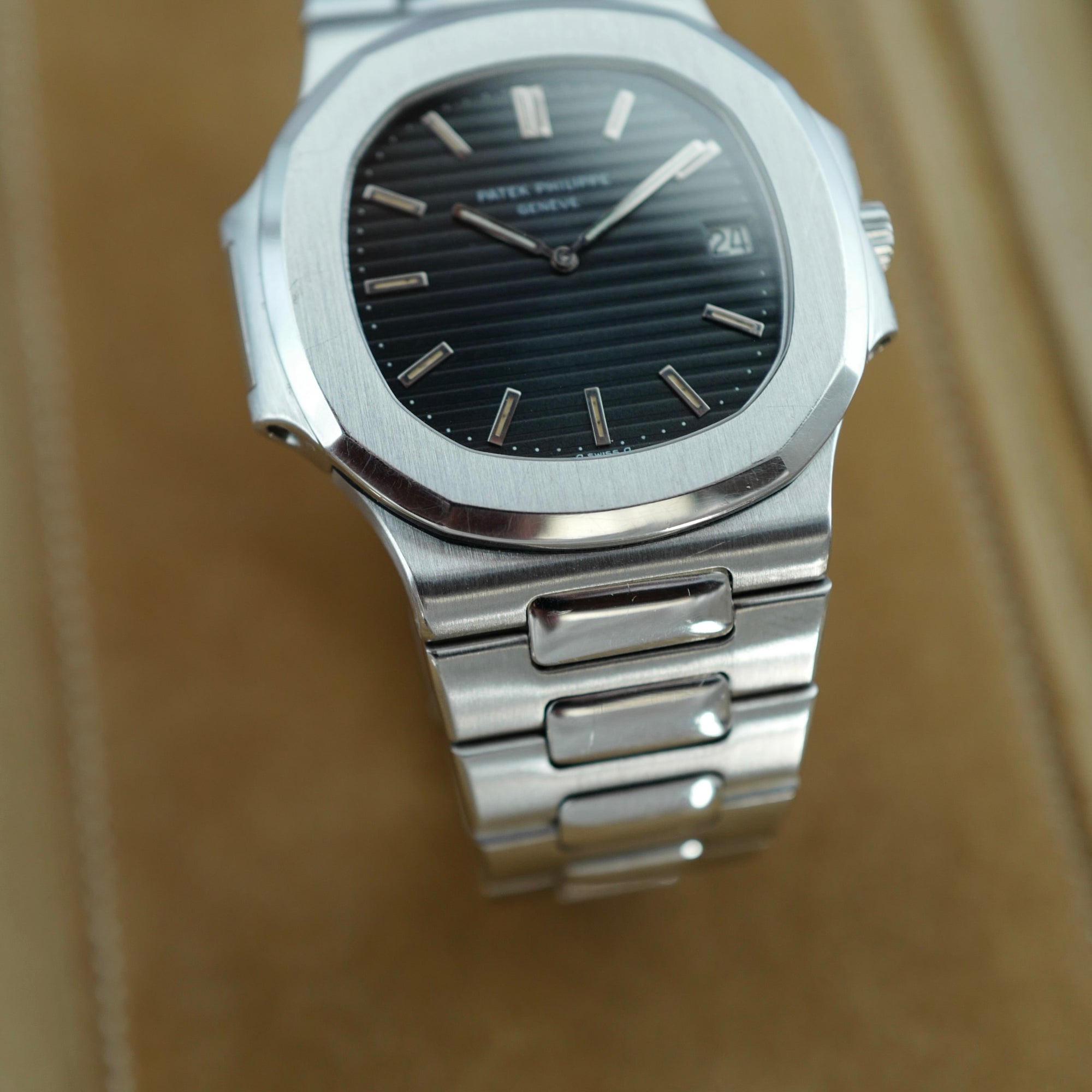 Patek Philippe - Patek Philippe Steel Jumbo Nautilus Ref. 3700 - The Keystone Watches