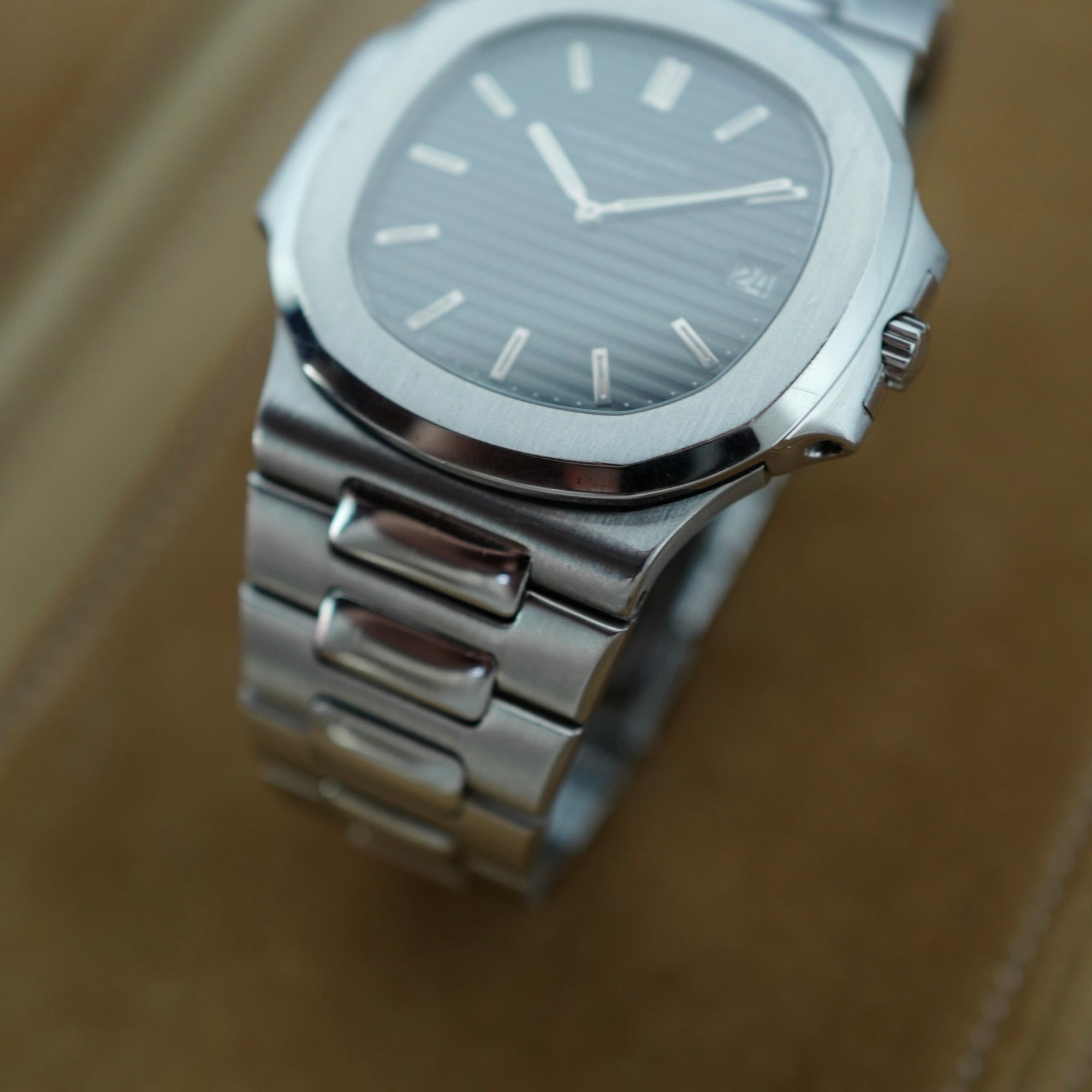 Patek Philippe - Patek Philippe Steel Jumbo Nautilus Ref. 3700 - The Keystone Watches