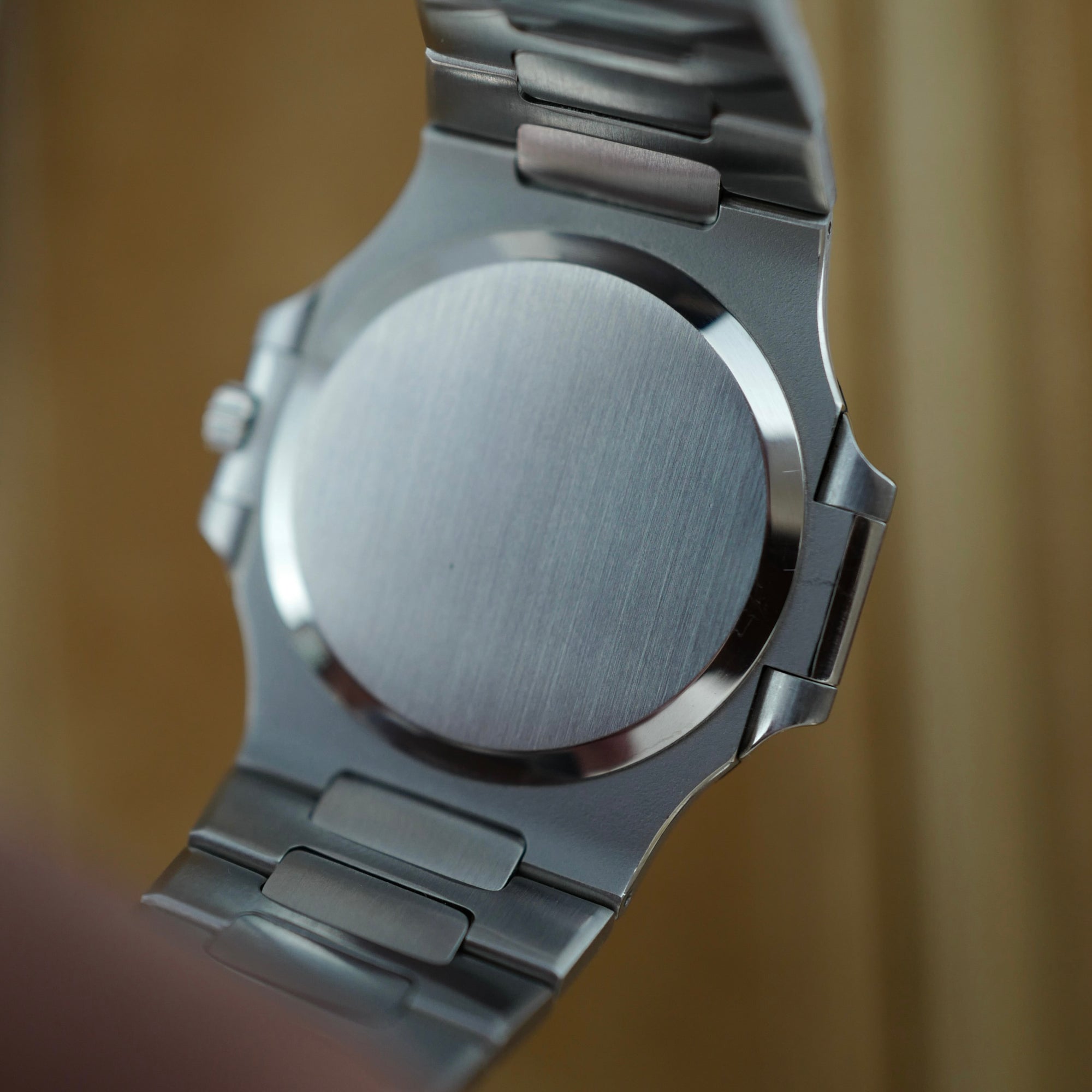 Patek Philippe - Patek Philippe Steel Jumbo Nautilus Ref. 3700 - The Keystone Watches
