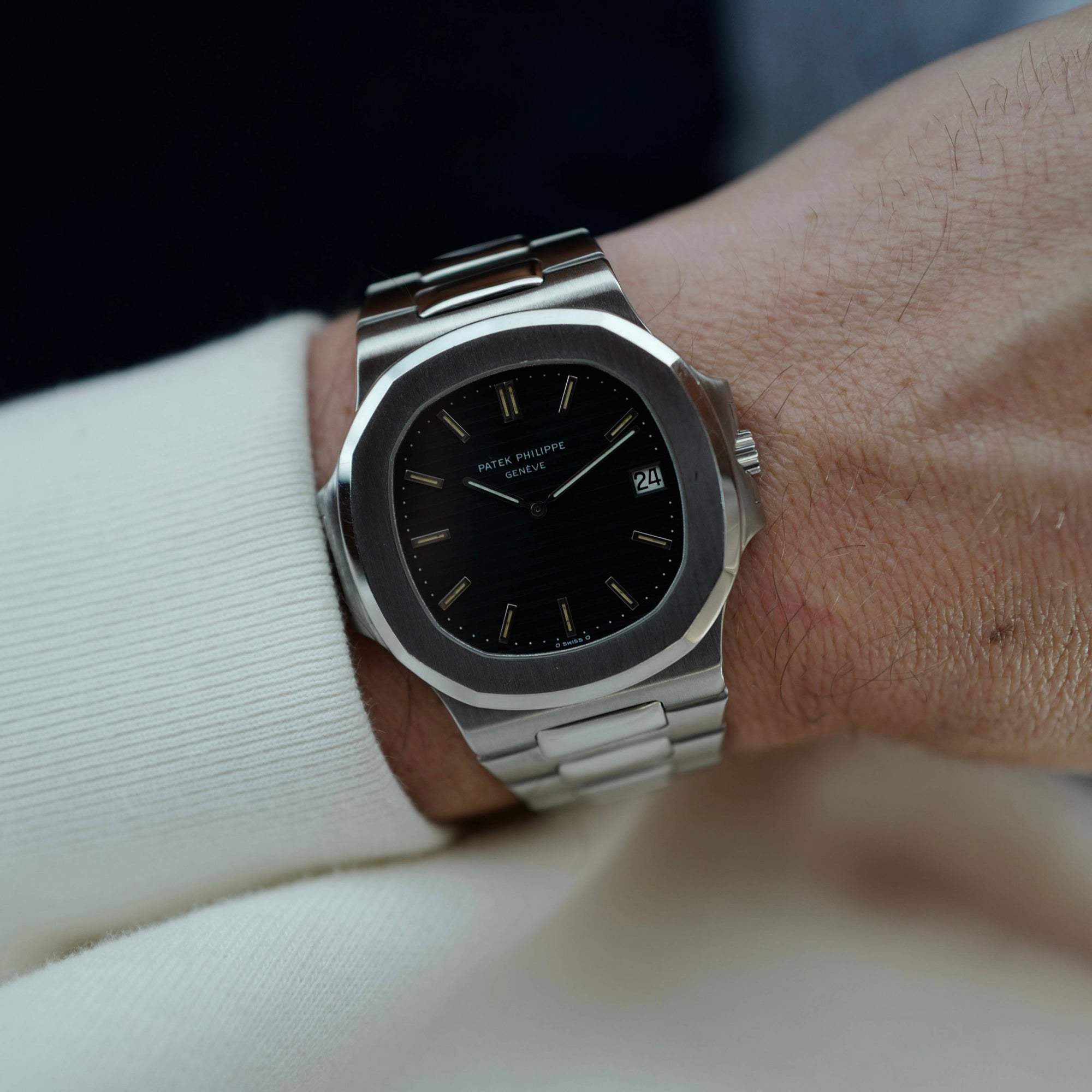 Patek Philippe - Patek Philippe Steel Jumbo Nautilus Ref. 3700 - The Keystone Watches