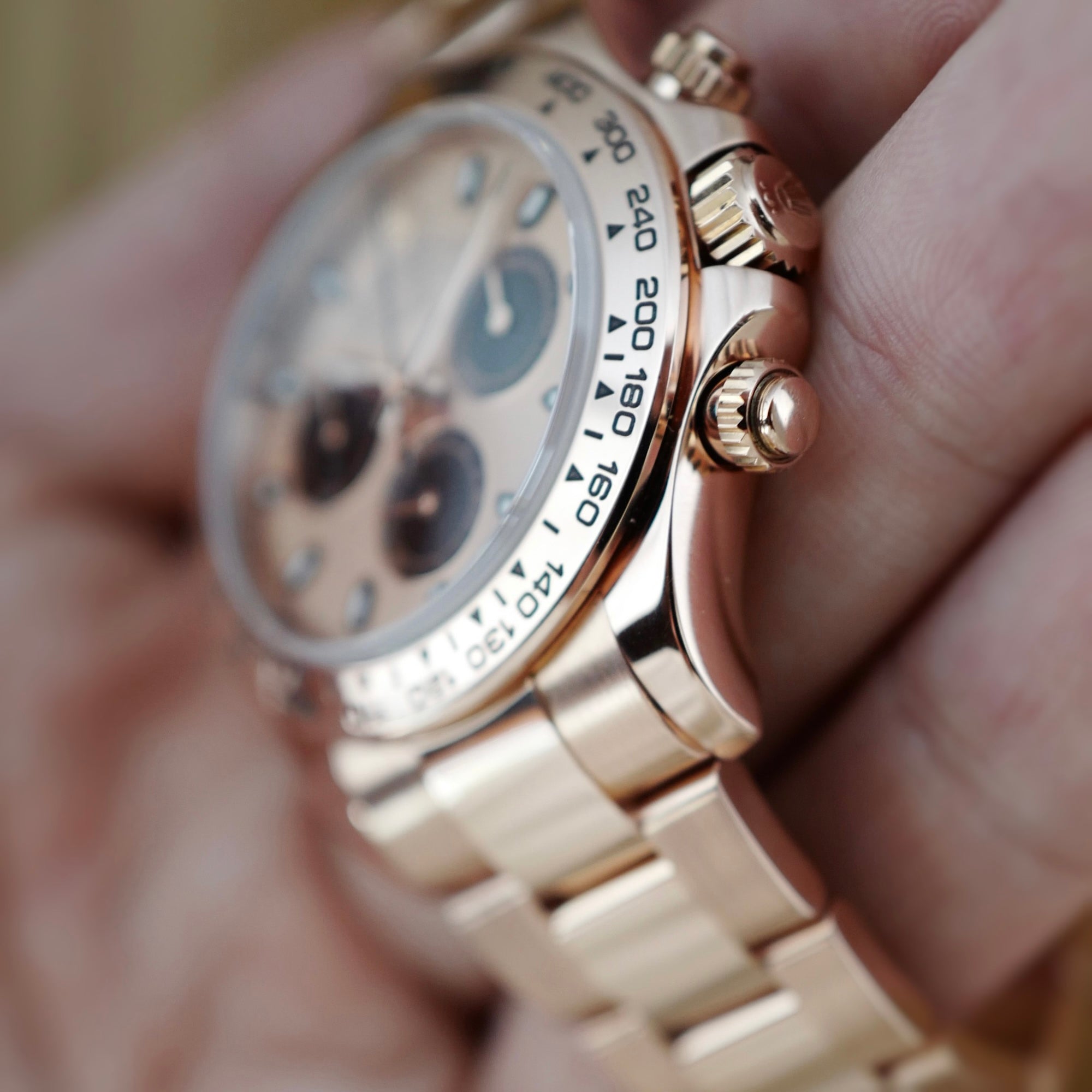 Rolex - Rolex Rose Gold Daytona Ref. 116505 Sundust Dial - The Keystone Watches