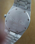 Audemars Piguet Royal Oak 56343BC.ZZ.0699BC.04 18k WG Excellent Overall Condition, No Notable Signs of Wear Unisex 18k WG Pave 33 mm Quartz Late 1980s/Early 1990s White Gold (7in) Watch Only