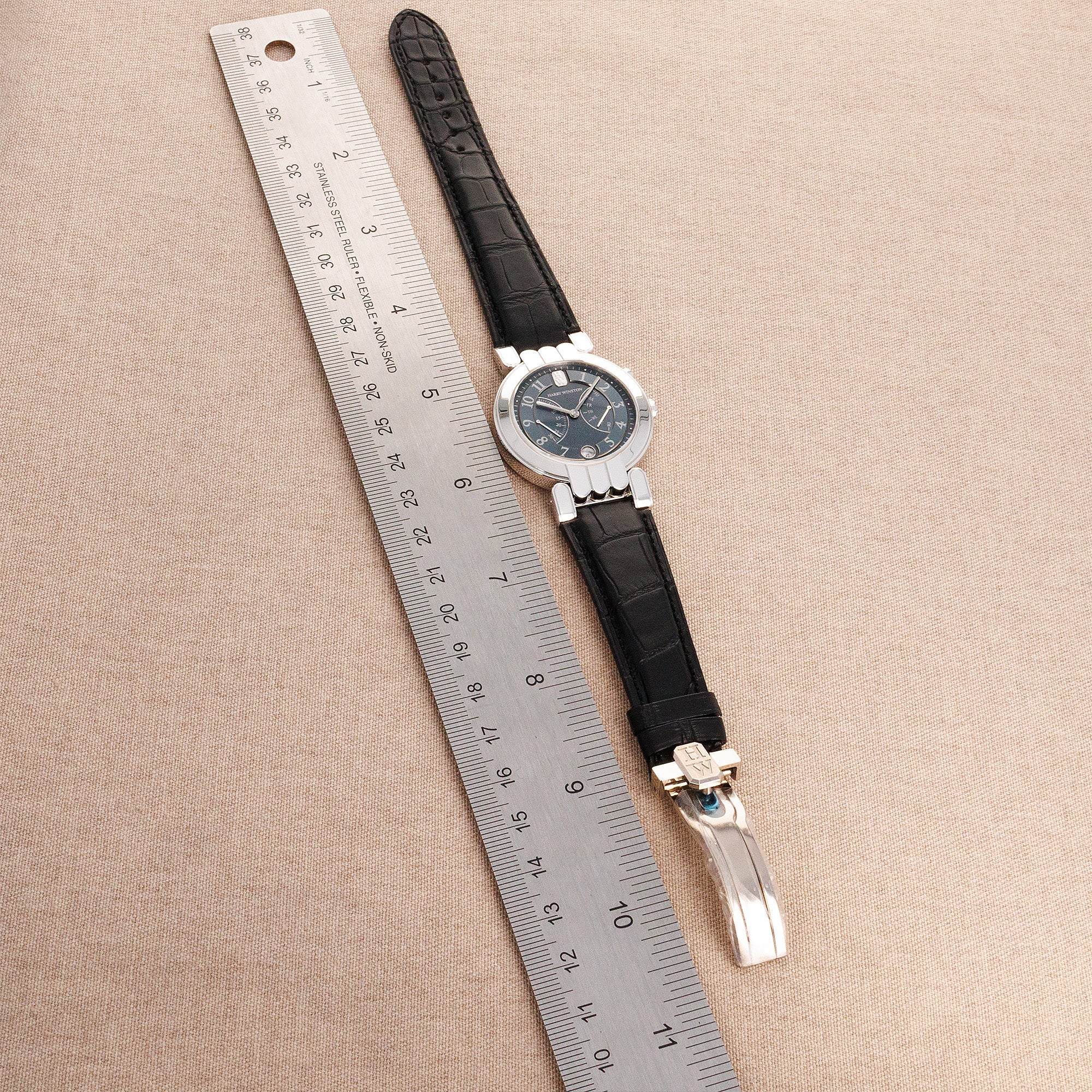 Harry Winston White Gold Ref. 200-MAB137W