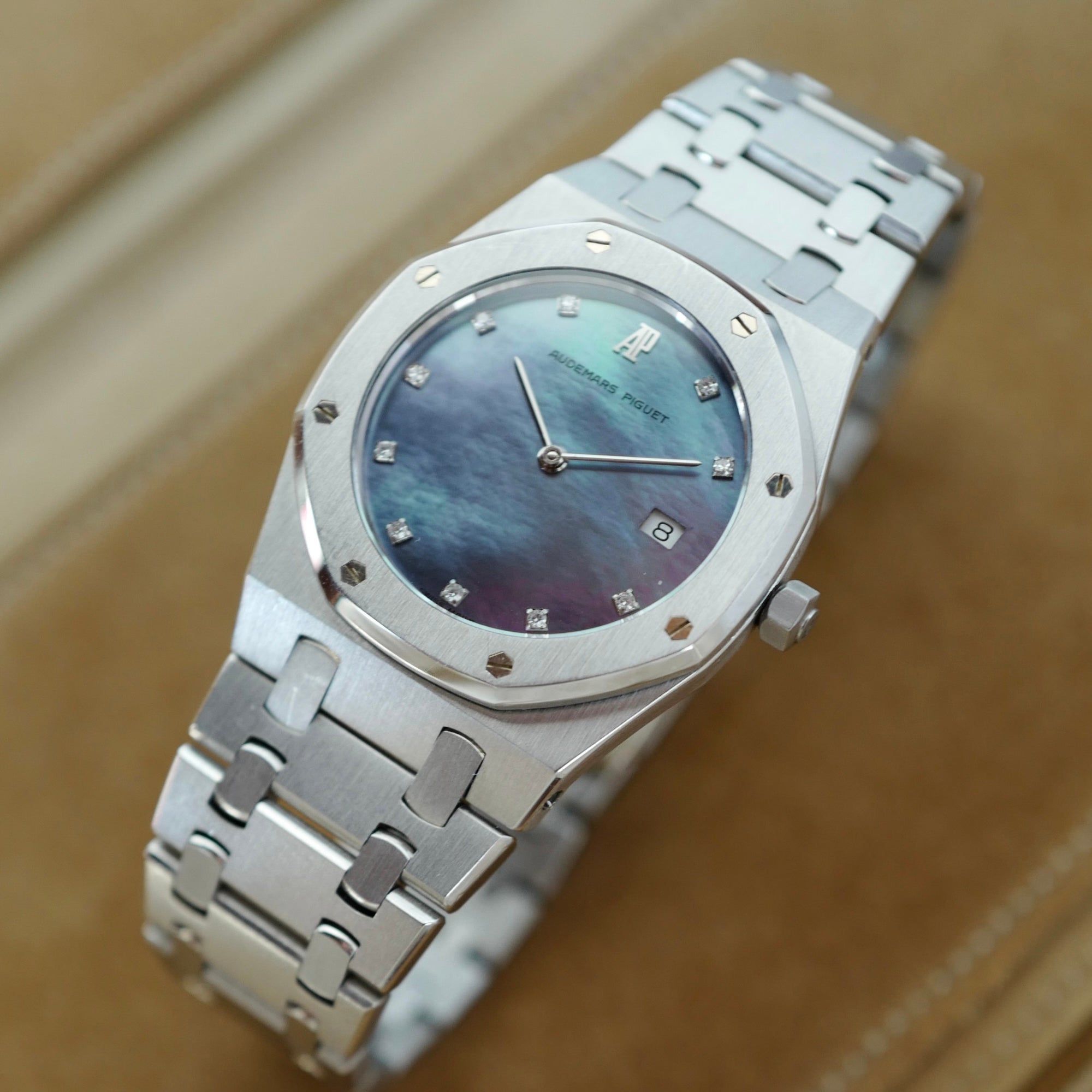 Audemars Piguet Platinum Royal Oak Watch Ref. 56175 with Mother of Pearl Dial (New Arrival)