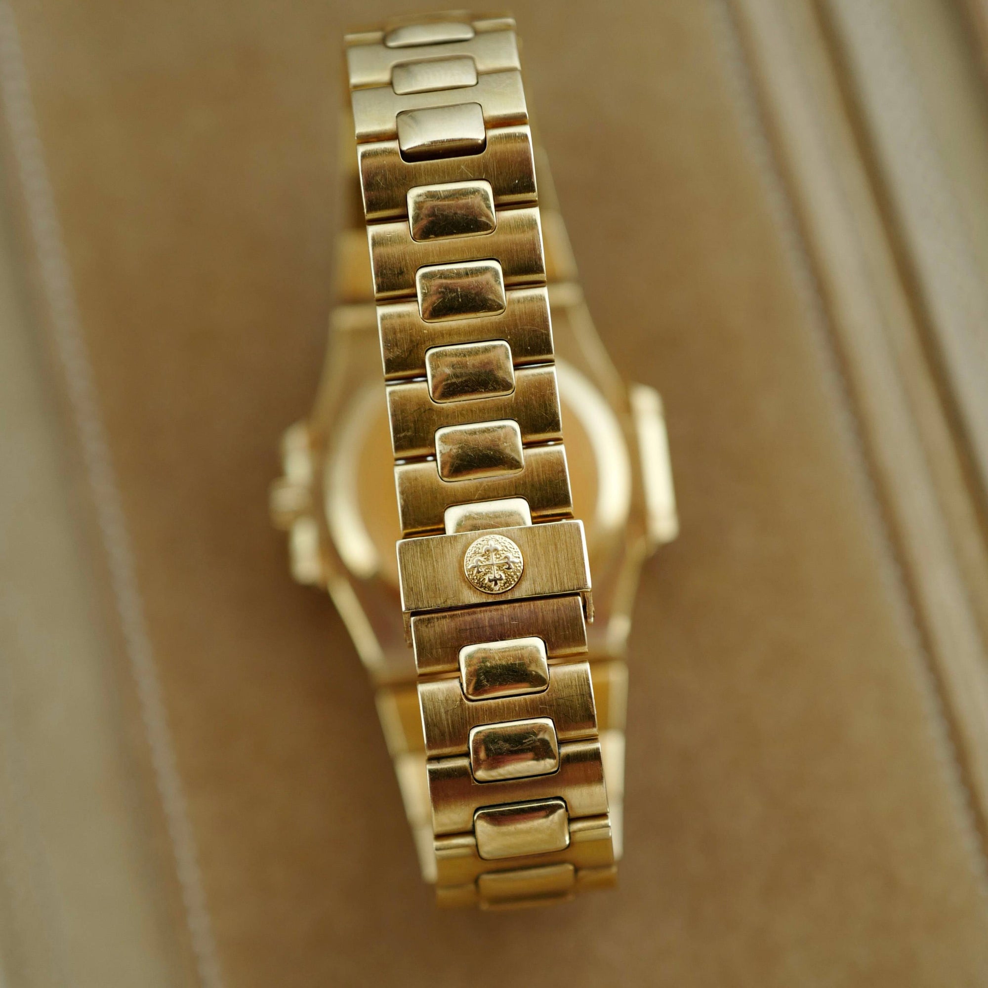 Patek Philippe - Patek Philippe Yellow Gold Nautilus Ref. 3800 - The Keystone Watches