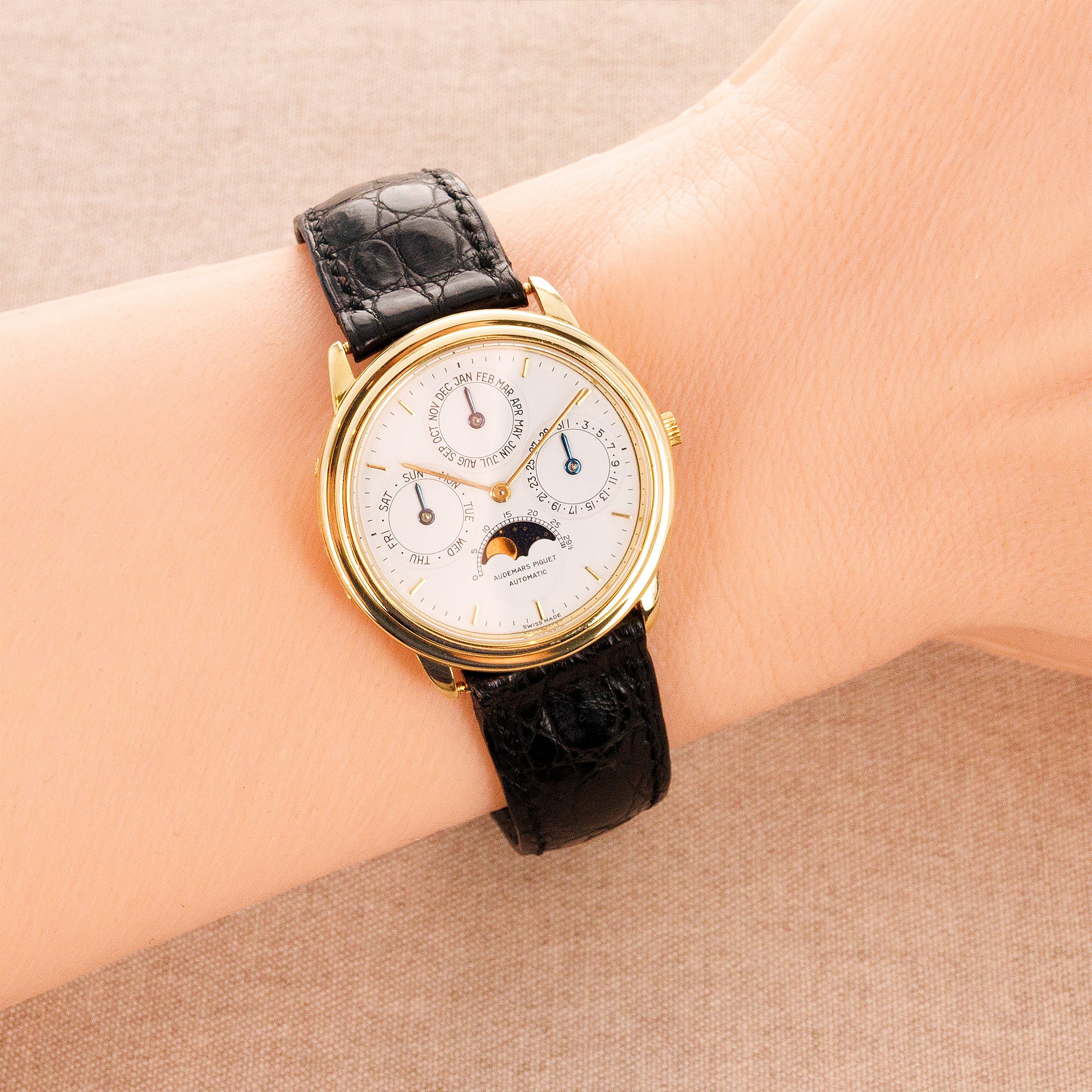 Audemars Piguet - Audemars Piguet Vintage Yellow Gold Perpetual Calendar Ref. 25657BA - The Keystone Watches