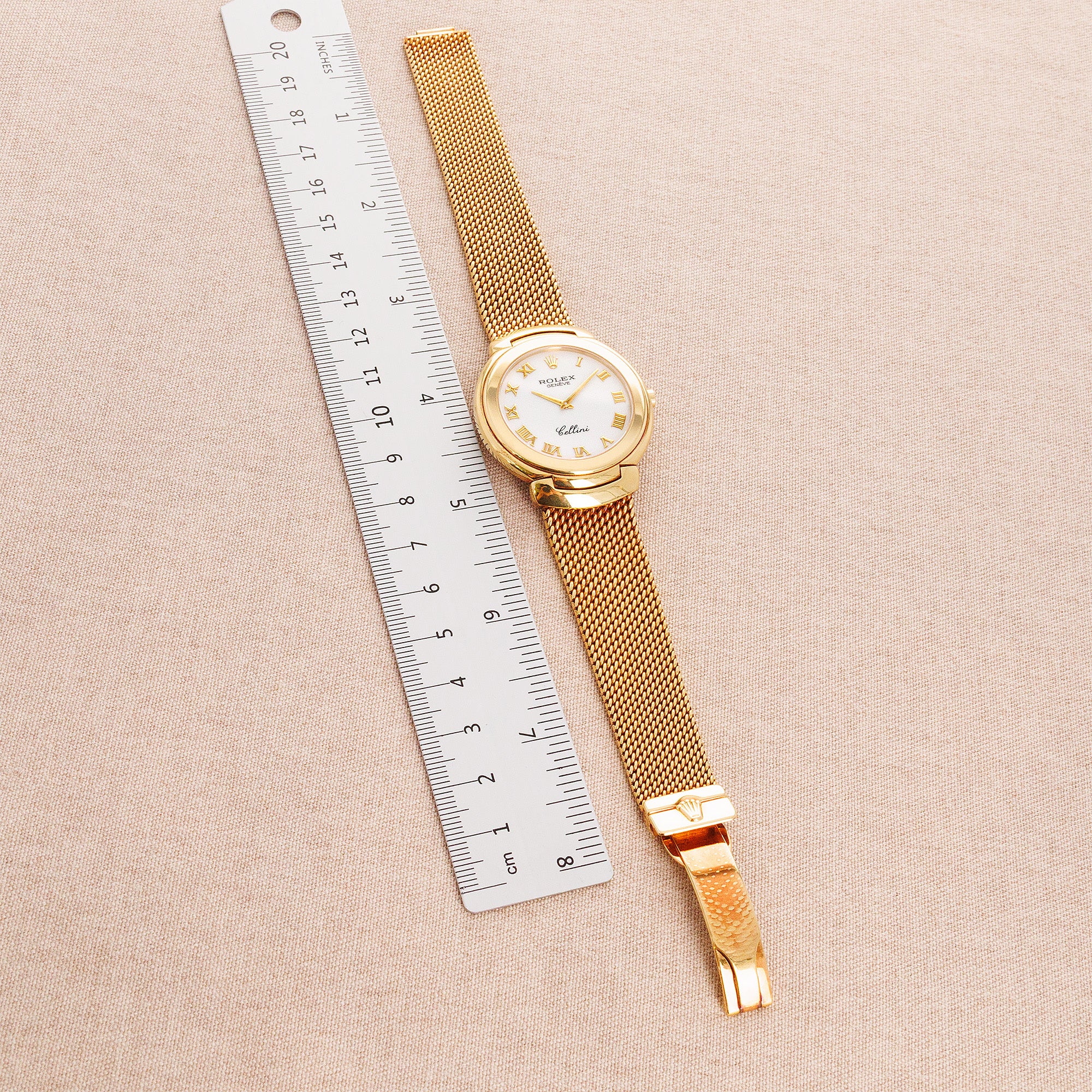 Rolex Yellow Gold Cellini wtih Mesh Band Ref. 6623/8 in New Old Stock Condition