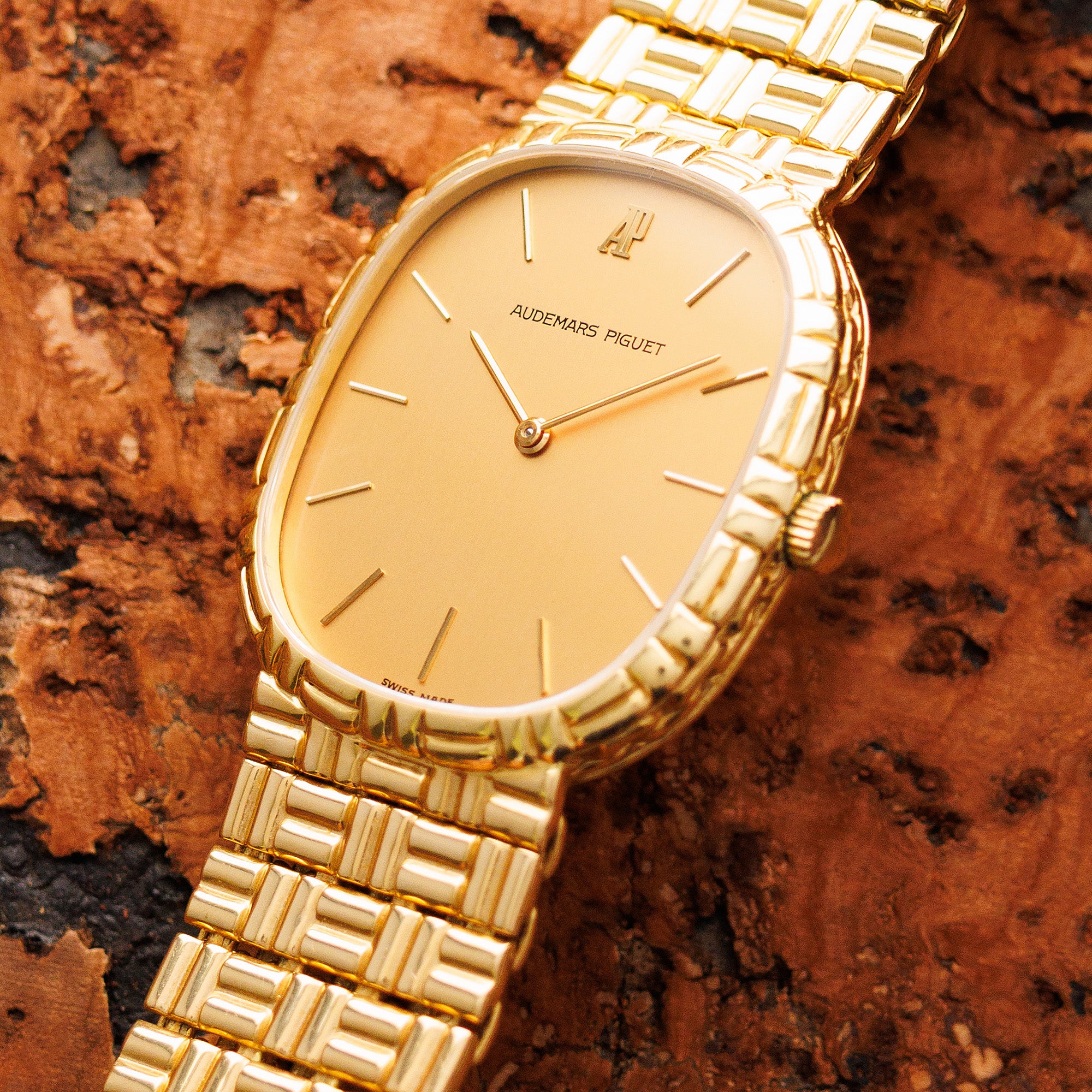 Audemars Piguet Yellow Gold Exotic Bracelet Watch