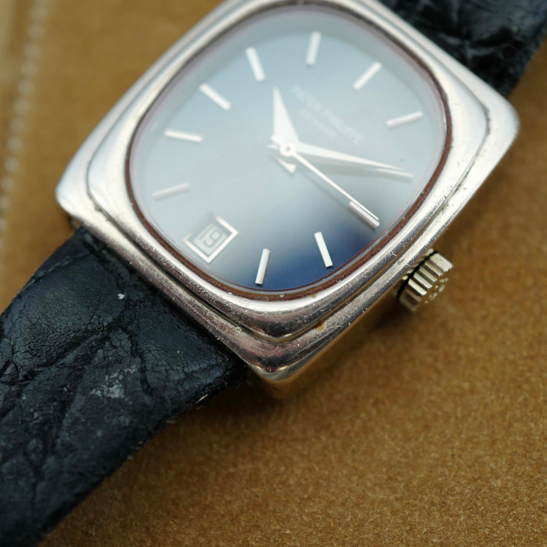 Patek Phillipe White Gold Beta 21 Watch Ref. 3603 (New Arrival)