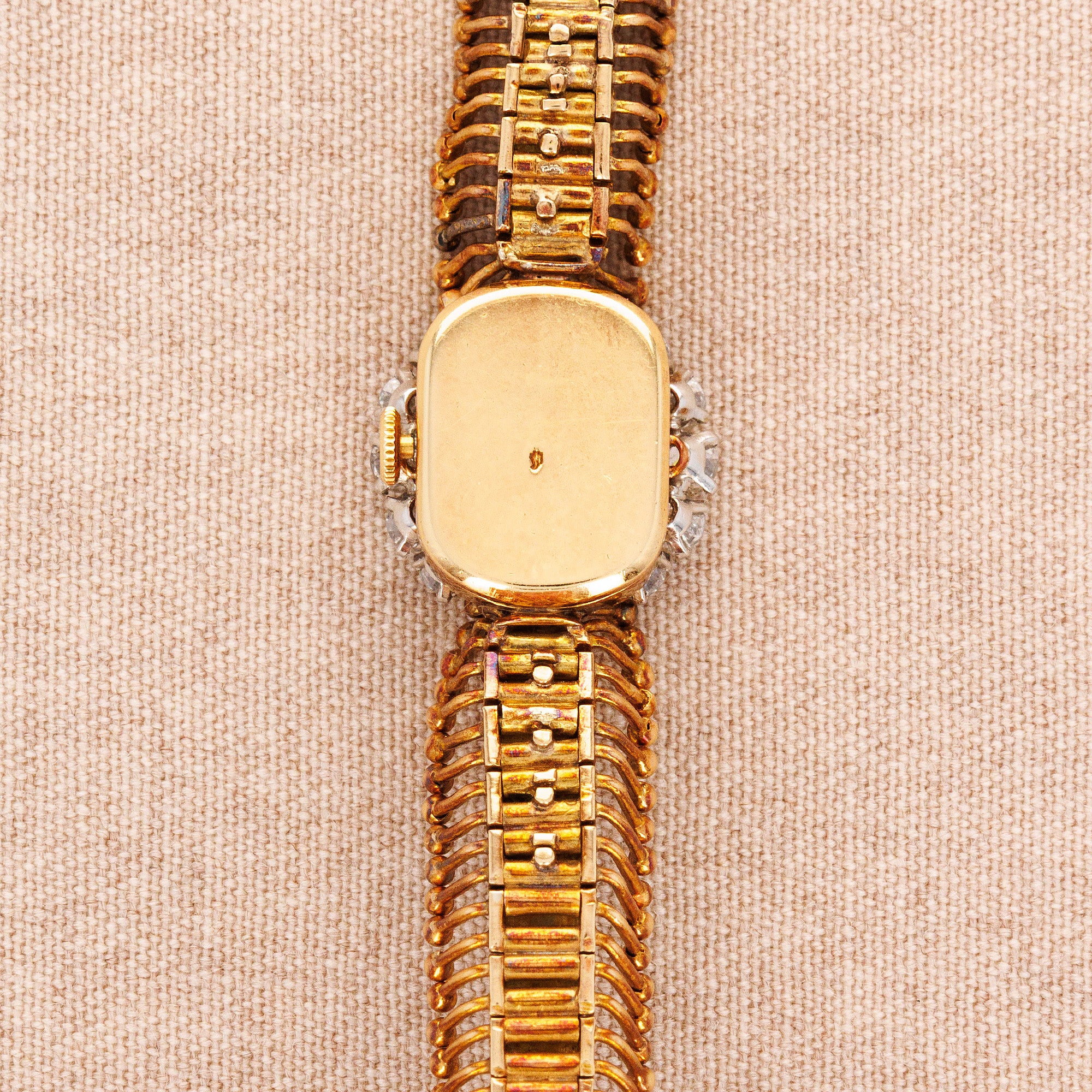 Patek Philiipe Yellow Gold Vintage Ladies Jewelry Watch