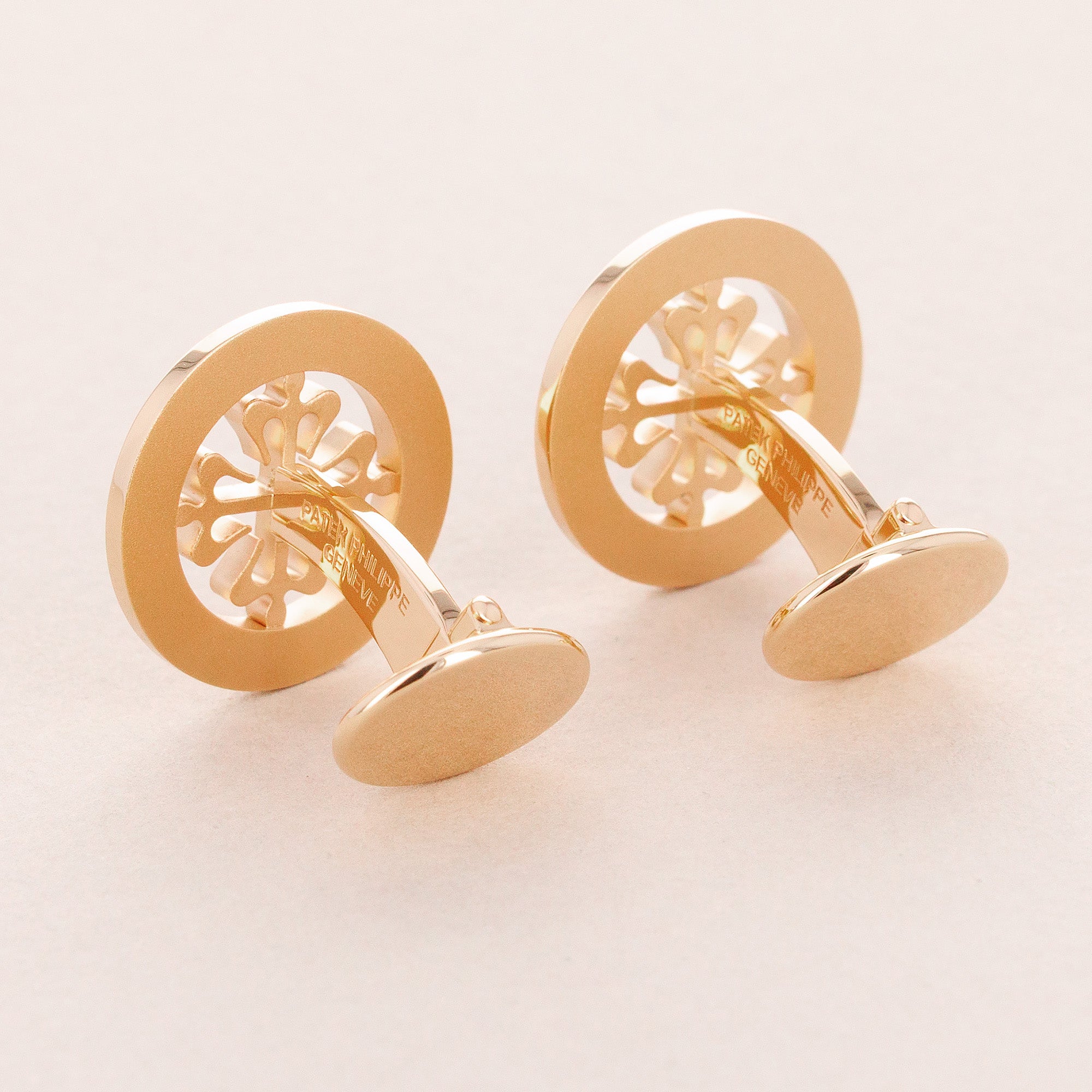 Patek Phillipe Rose Gold Calatrava Cufflinks (Objet)