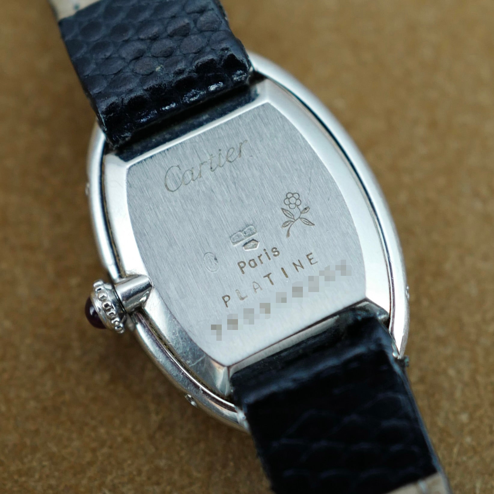 Cartier Platinum Baignoire Ref. 78094, Special Order with Burgundy Numerals, 1980s (New Arrival)