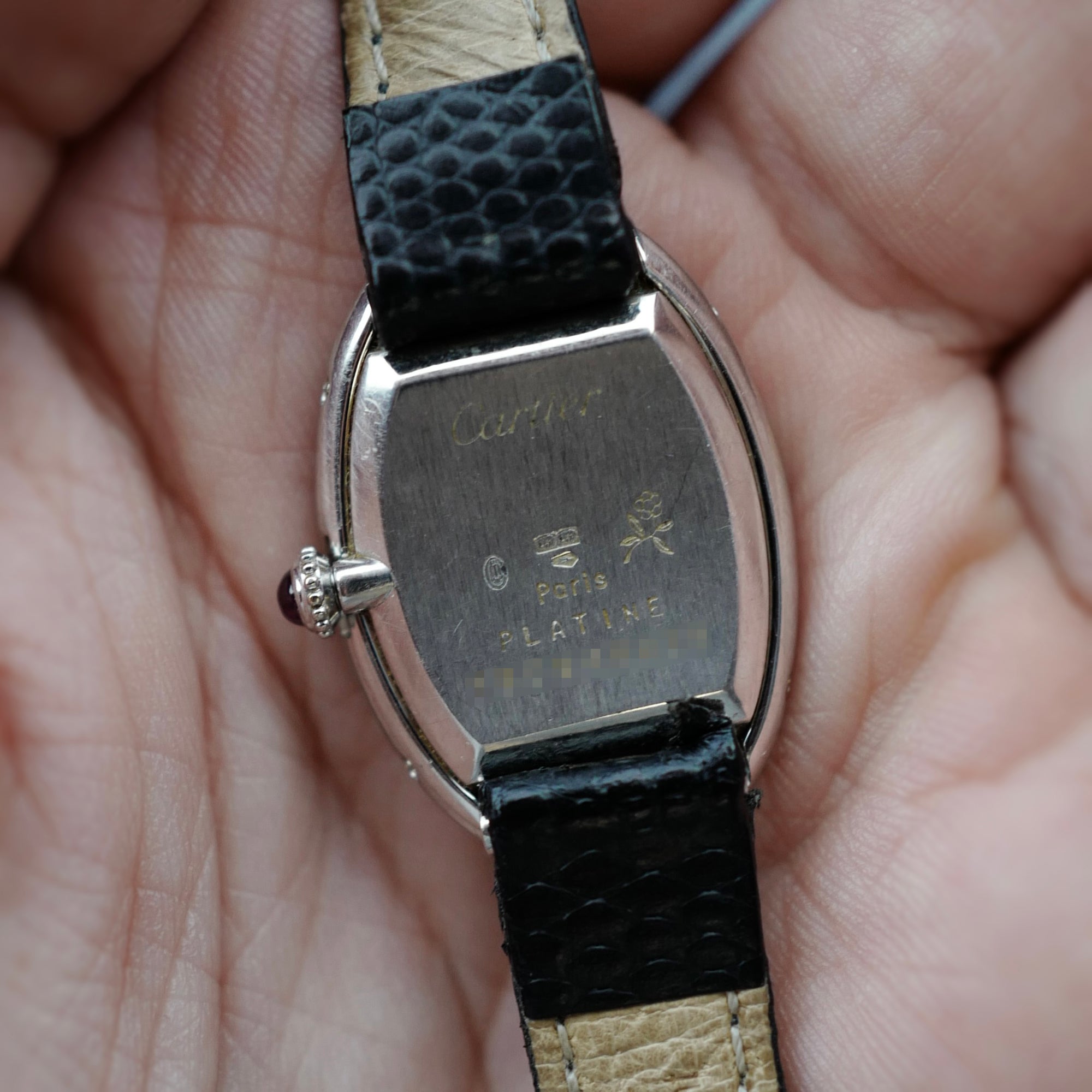 Cartier Platinum Baignoire Ref. 78094, Special Order with Burgundy Numerals, 1980s (New Arrival)