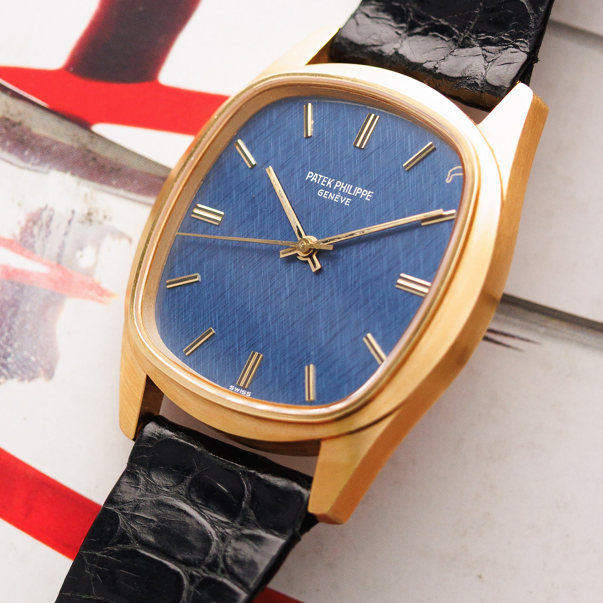 Patek Philippe Yellow Gold Jumbo Automatic Ref. 3585 in New Old Stock Condition
