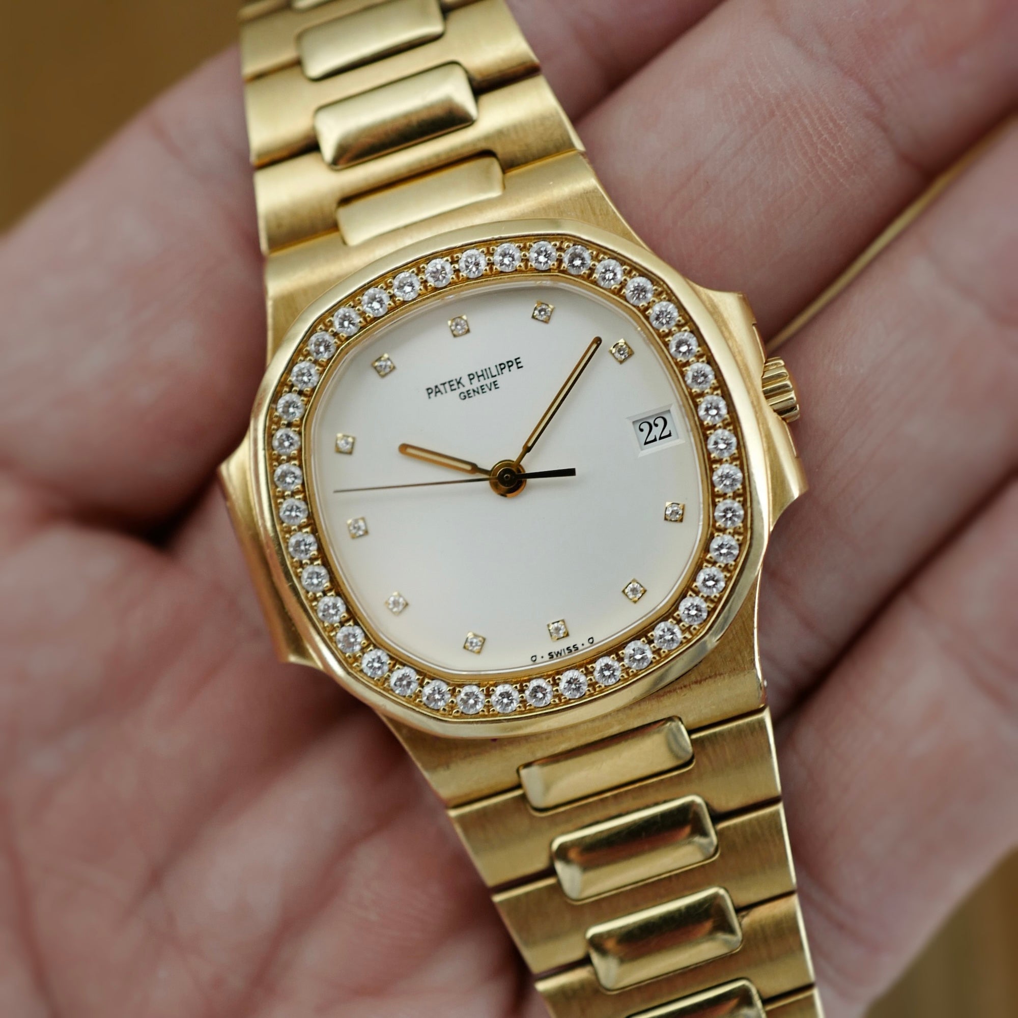 Patek Philippe Yellow Gold Nautilus Watch Ref. 3800 (New Arrival)