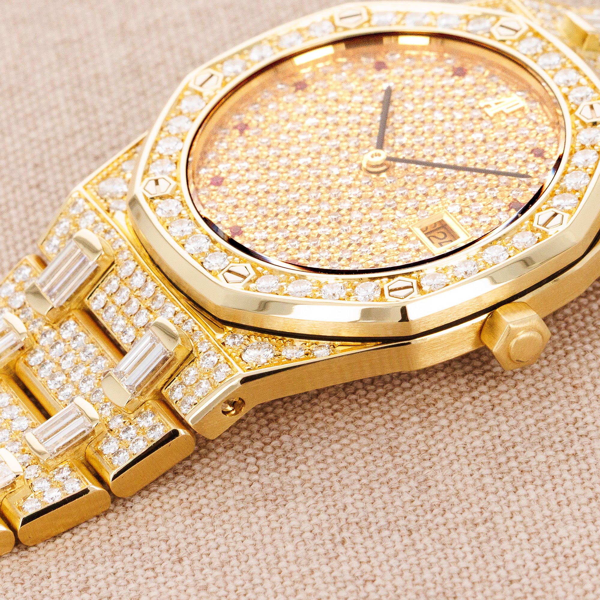 Audemars Piguet YG Royal Oak Factory Diamonds 56343BA Naked