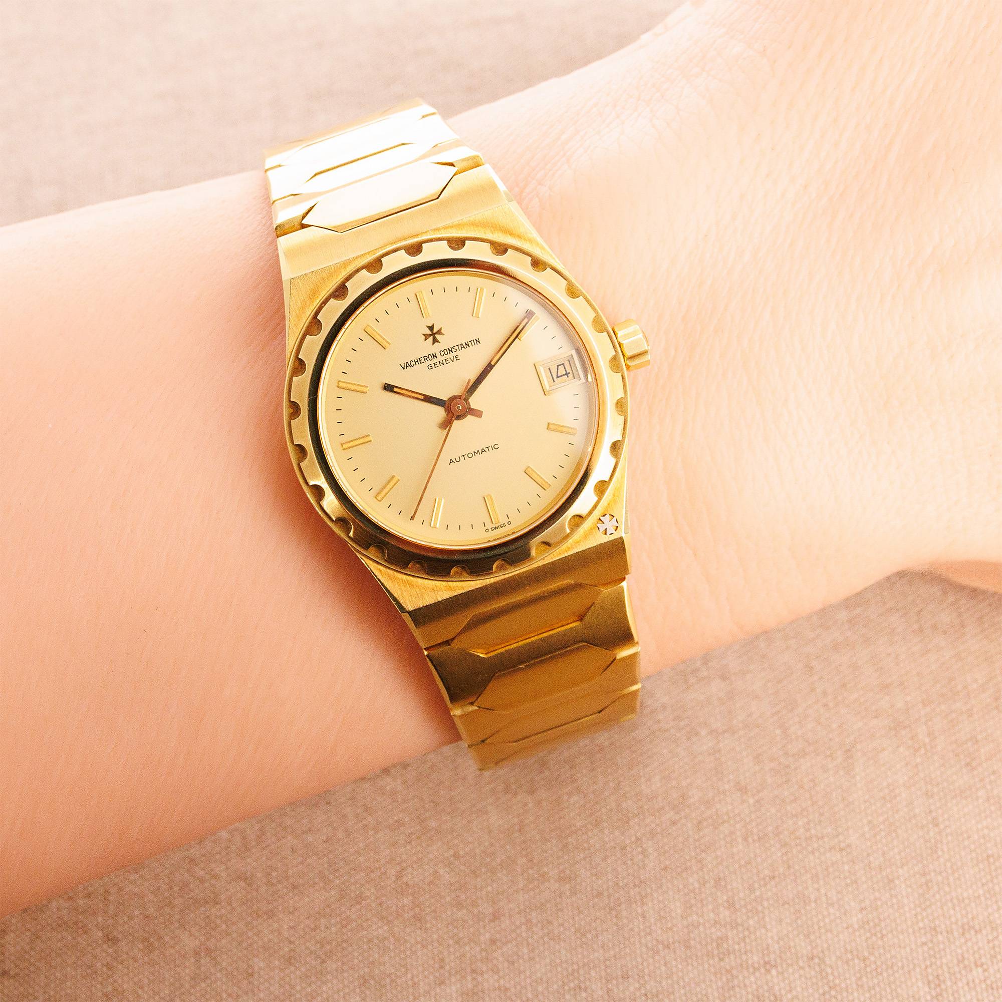 Vacheron Constantin Yellow Gold 222 Ref. 46003 with Box and Extract Paper