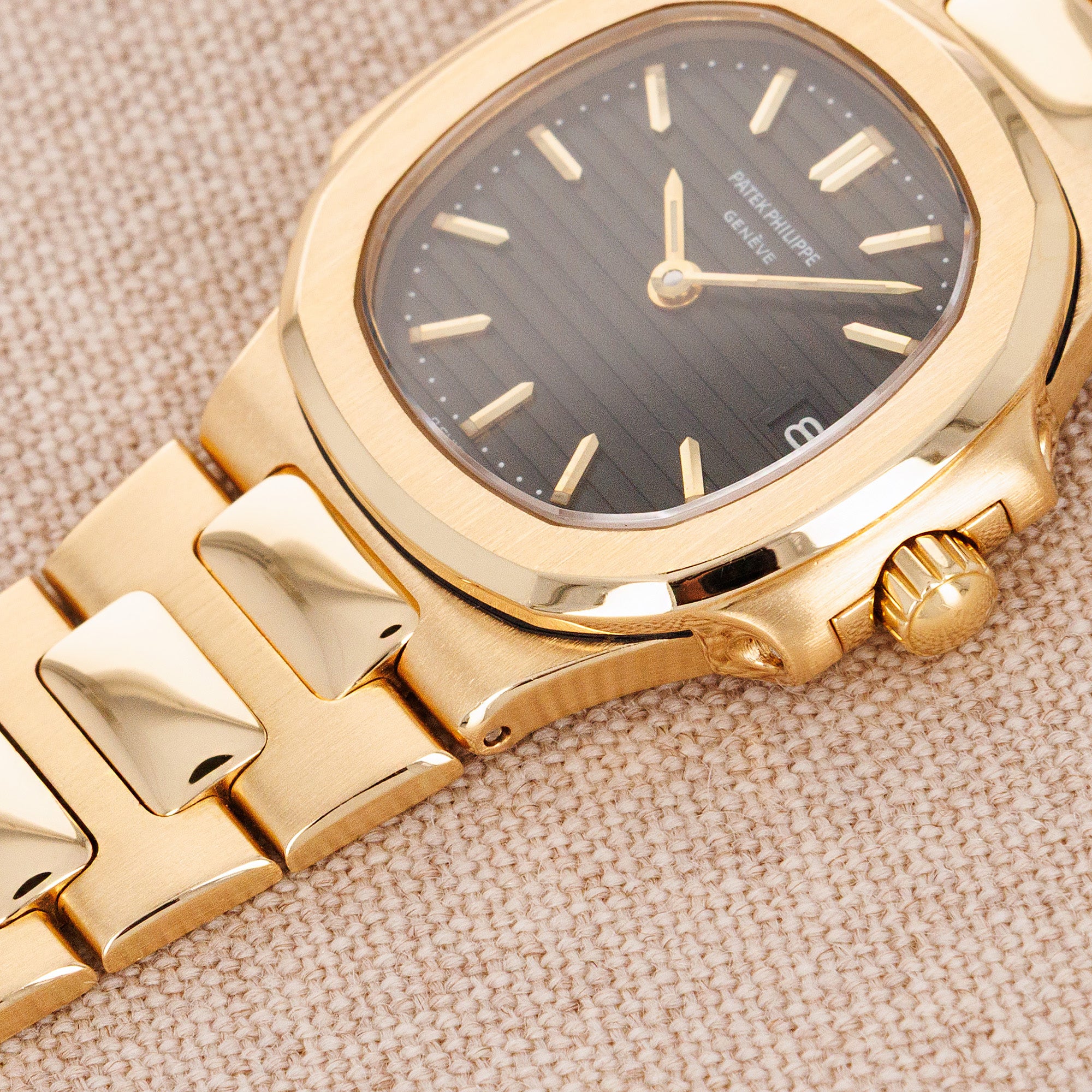 Patek Phillipe Yellow Gold Ladies Nautilus Ref. 4700