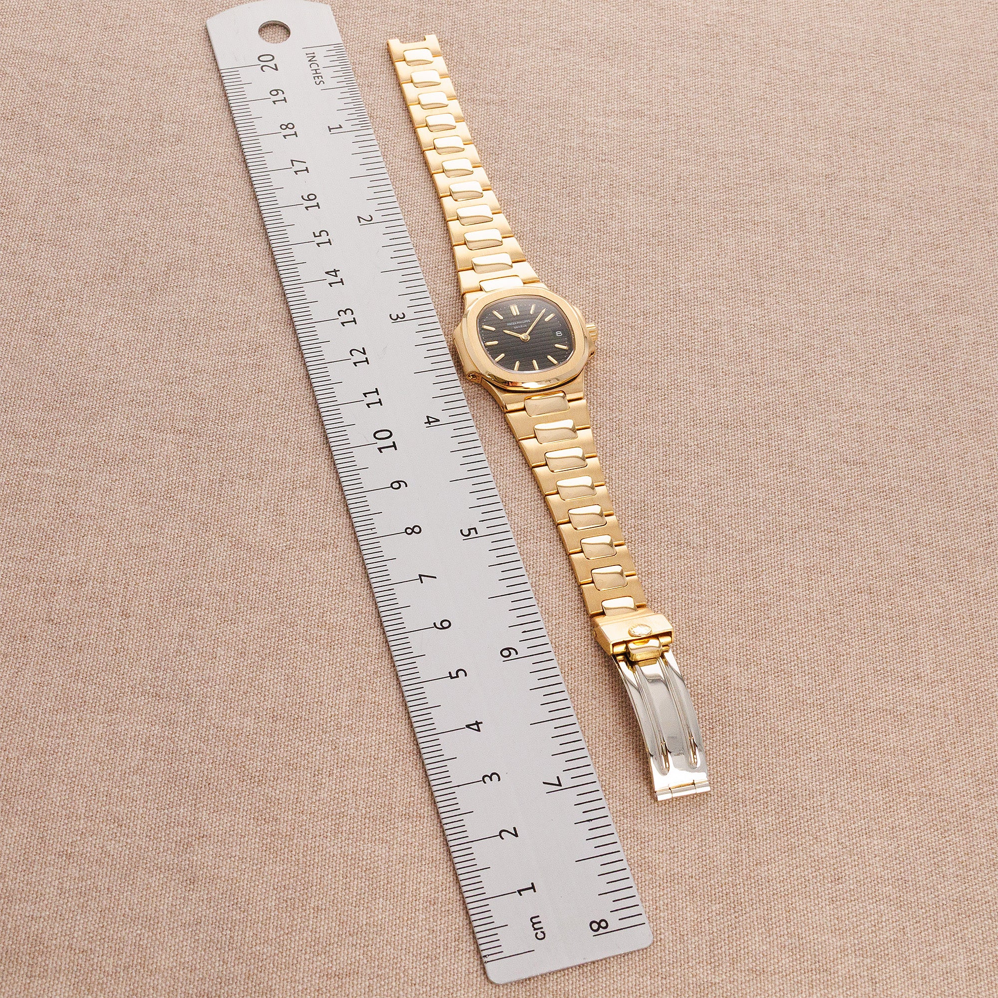 Patek Phillipe Yellow Gold Ladies Nautilus Ref. 4700