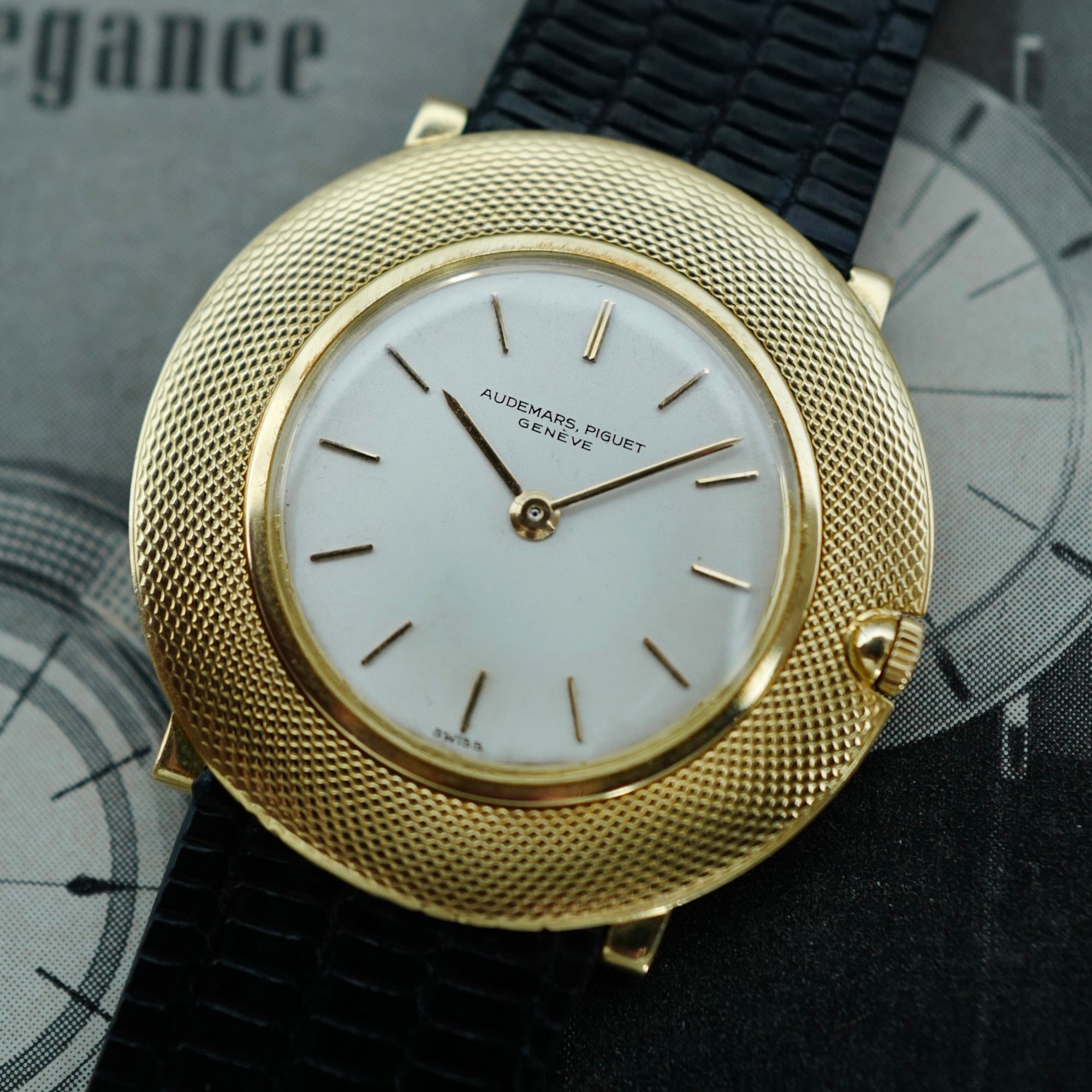 Audemars Piguet Yellow Gold Ultra-Thin Disco Volante Ref. 5131 (New Arrival)
