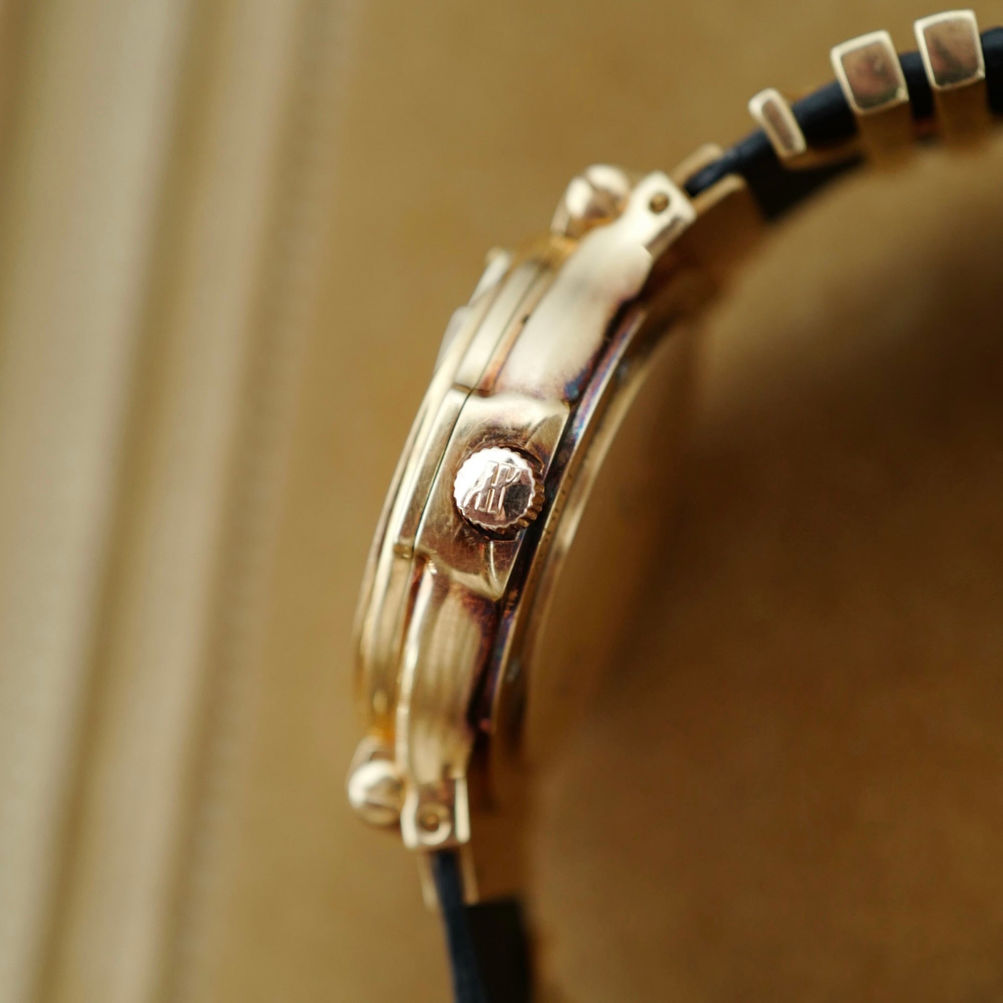 Hublot Yellow Gold MDM Cloisonne Ship Cover Watch Ref. 1589.8