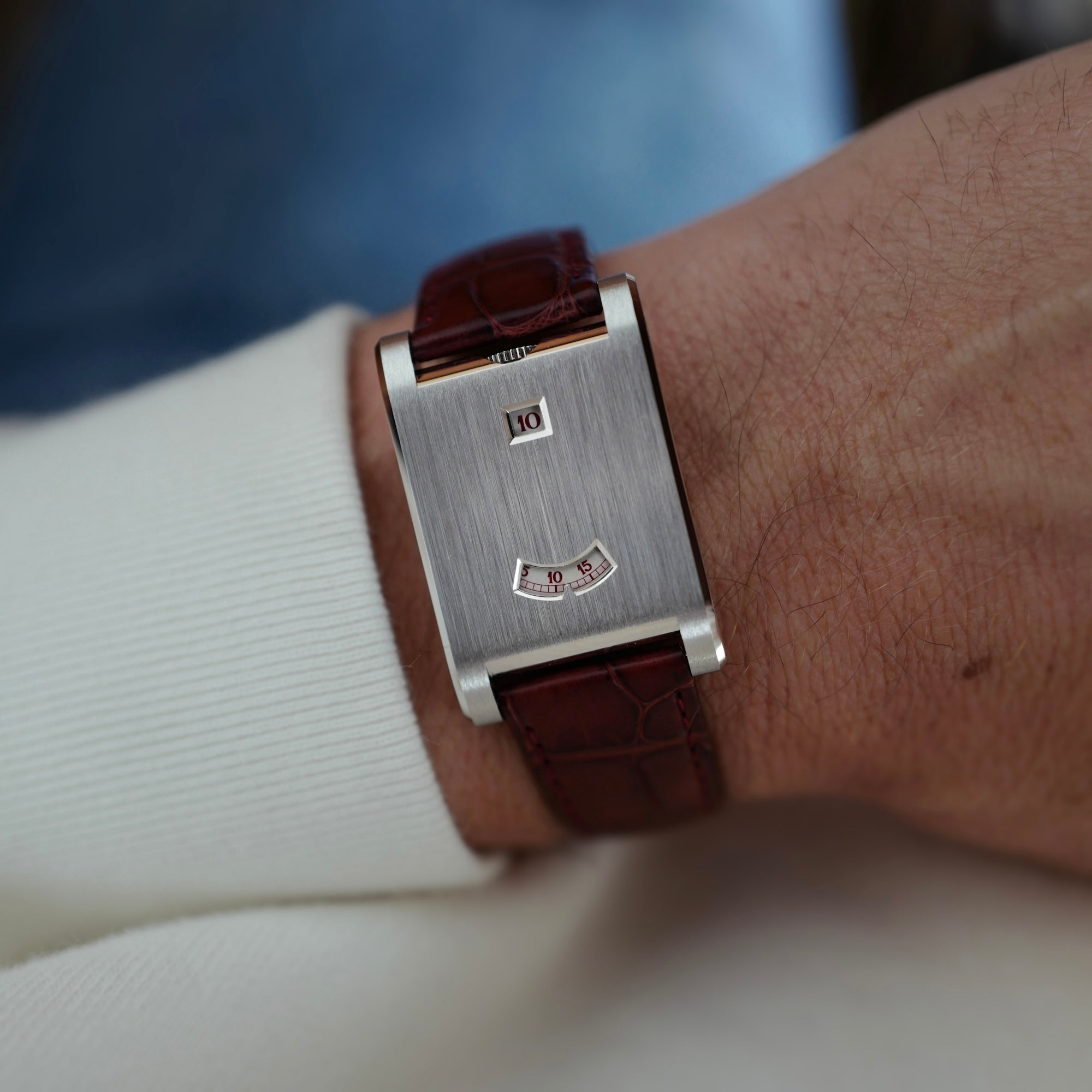 Cartier Platinum Tank A Guichet Ref. WGTA0236, 2025 Edition (New Arrival)