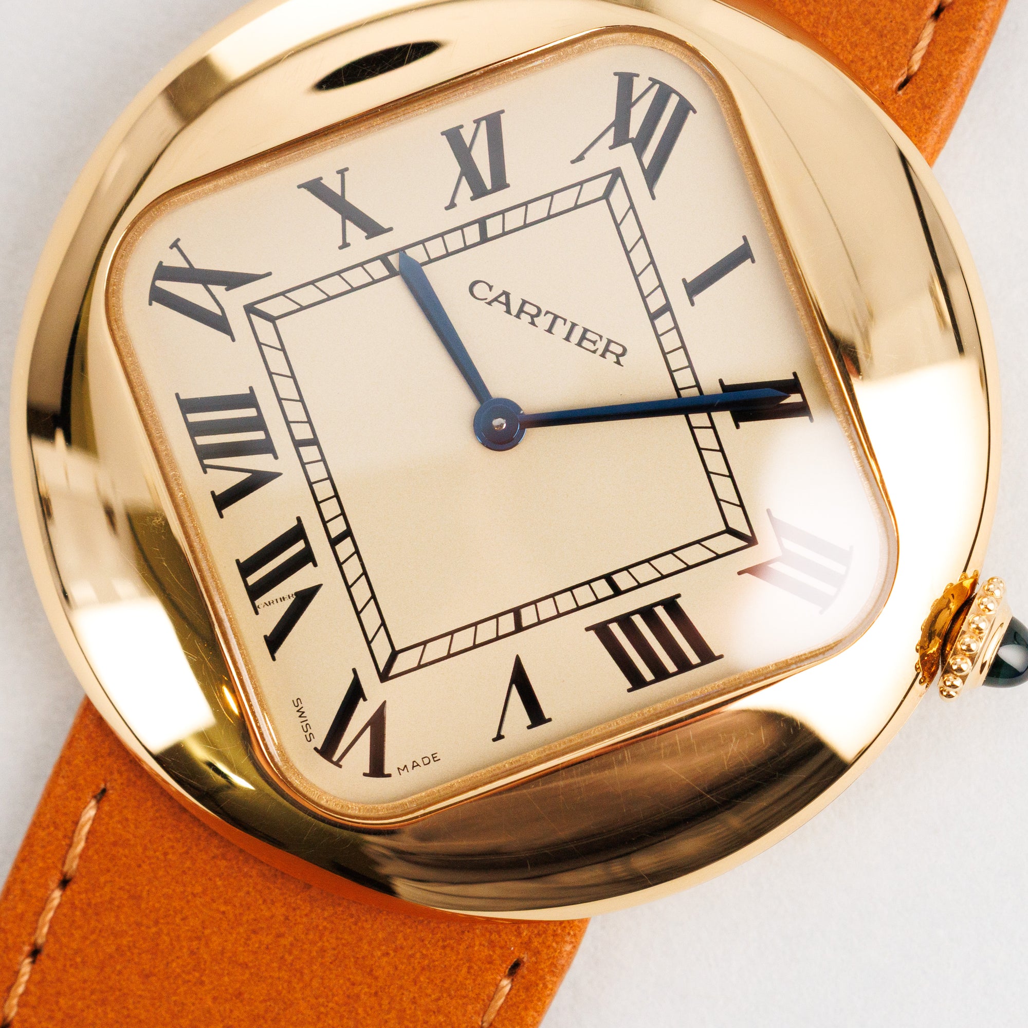 Cartier Yellow Gold Pebble Watch Ref. WGPB0003