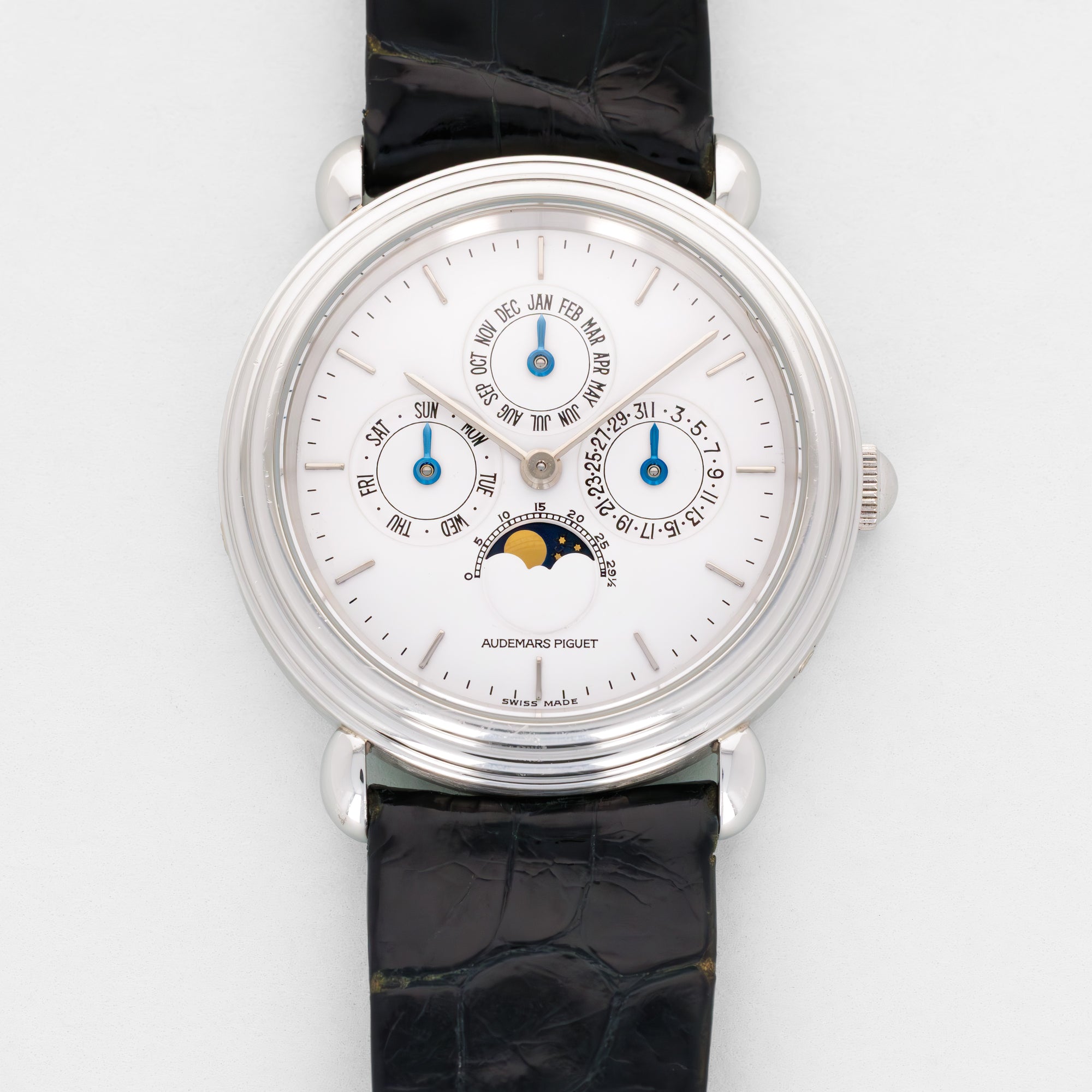 Audemars Piguet Platinum Quantieme Perpetual Ref. 25717 with Original Box and Papers