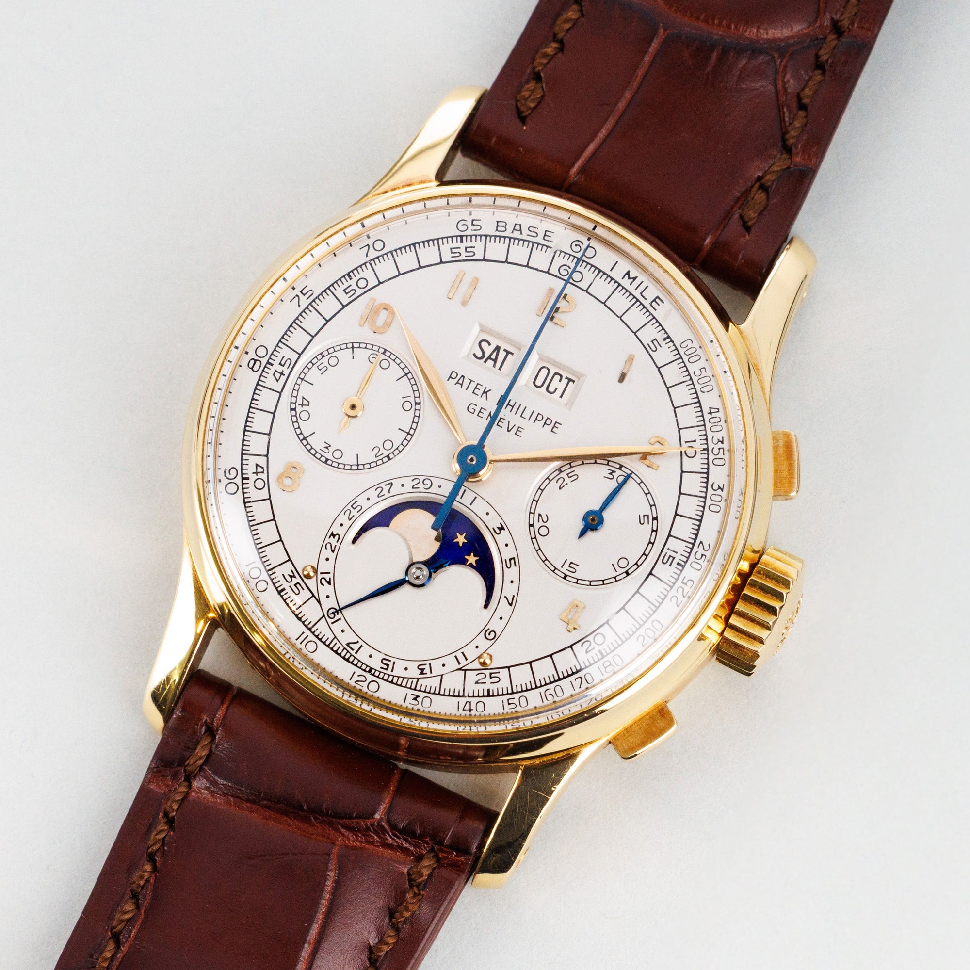 Patek Philippe Yellow Gold Perpetual Calendar Watch Ref. 1518, Made in 1951