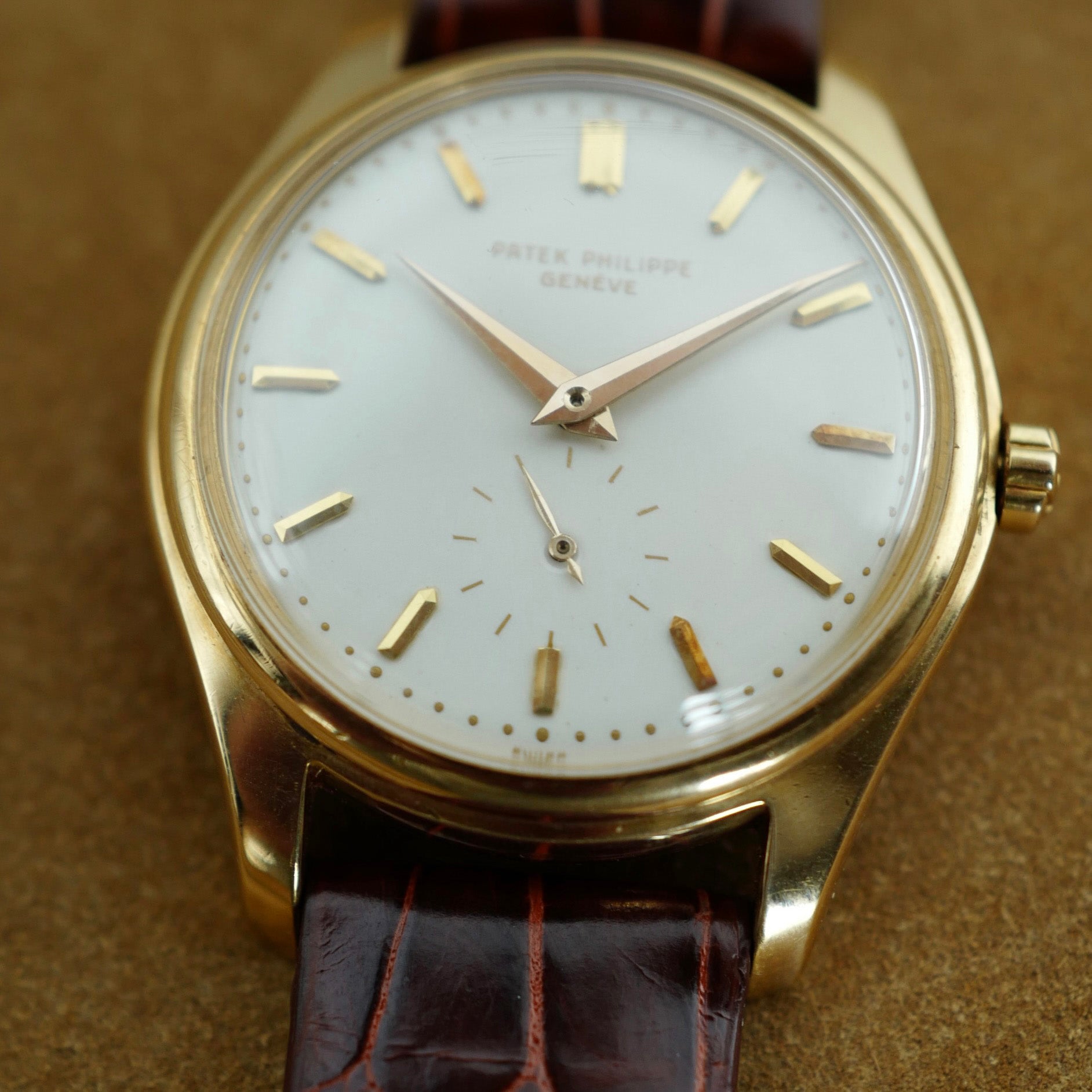 Patek Philippe Yellow Gold Enamel Dial Calatrava Watch Ref. 2526