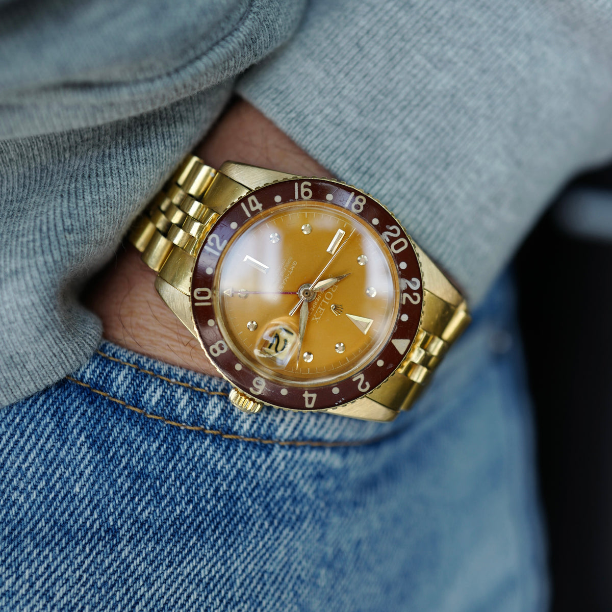 Rolex Yellow Gold GMT-Master Ref. 6542 with Bakelite Bezel