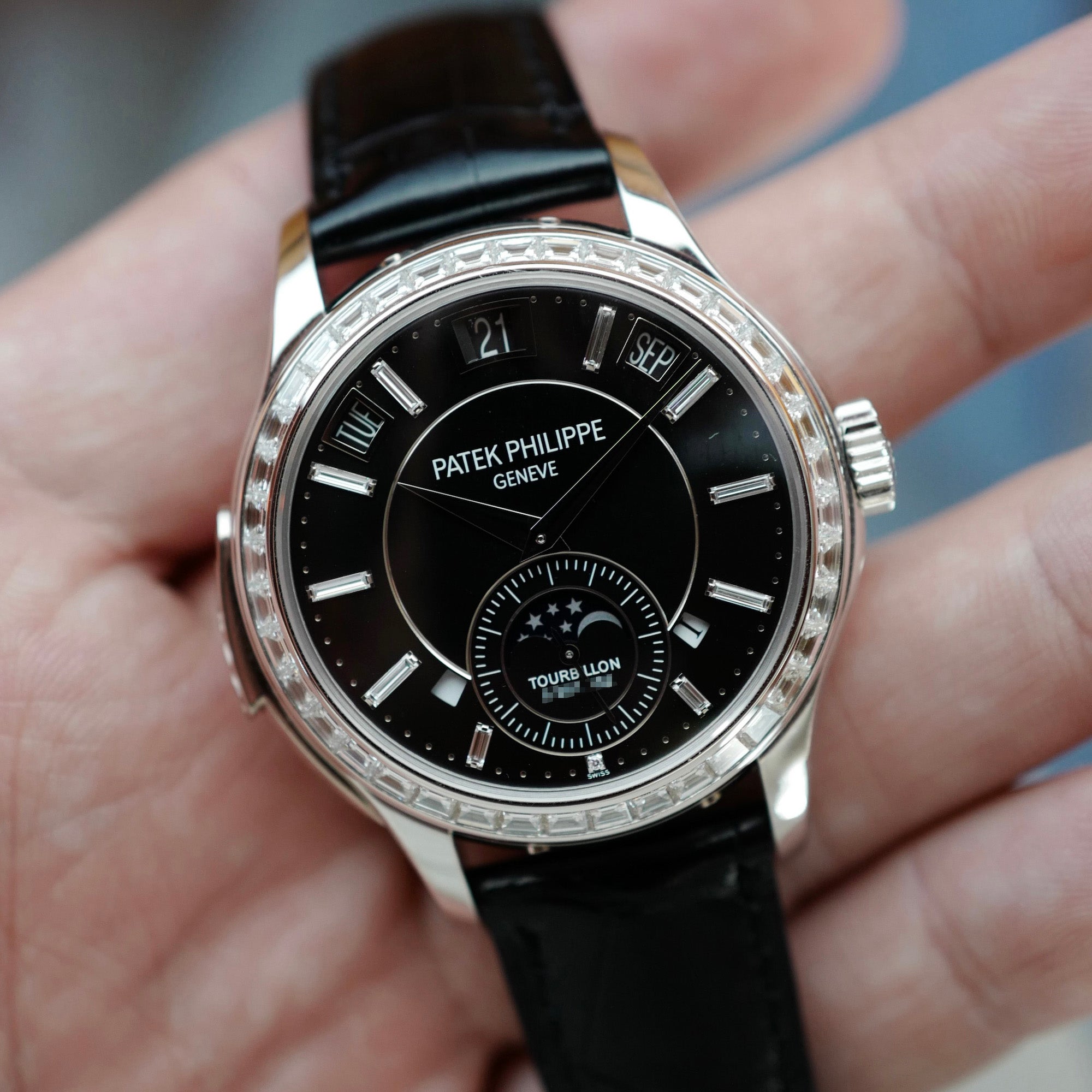 Patek Philippe Platinum Perpetual Calendar Minute Repeater Ref. 5307 (New Arrival)