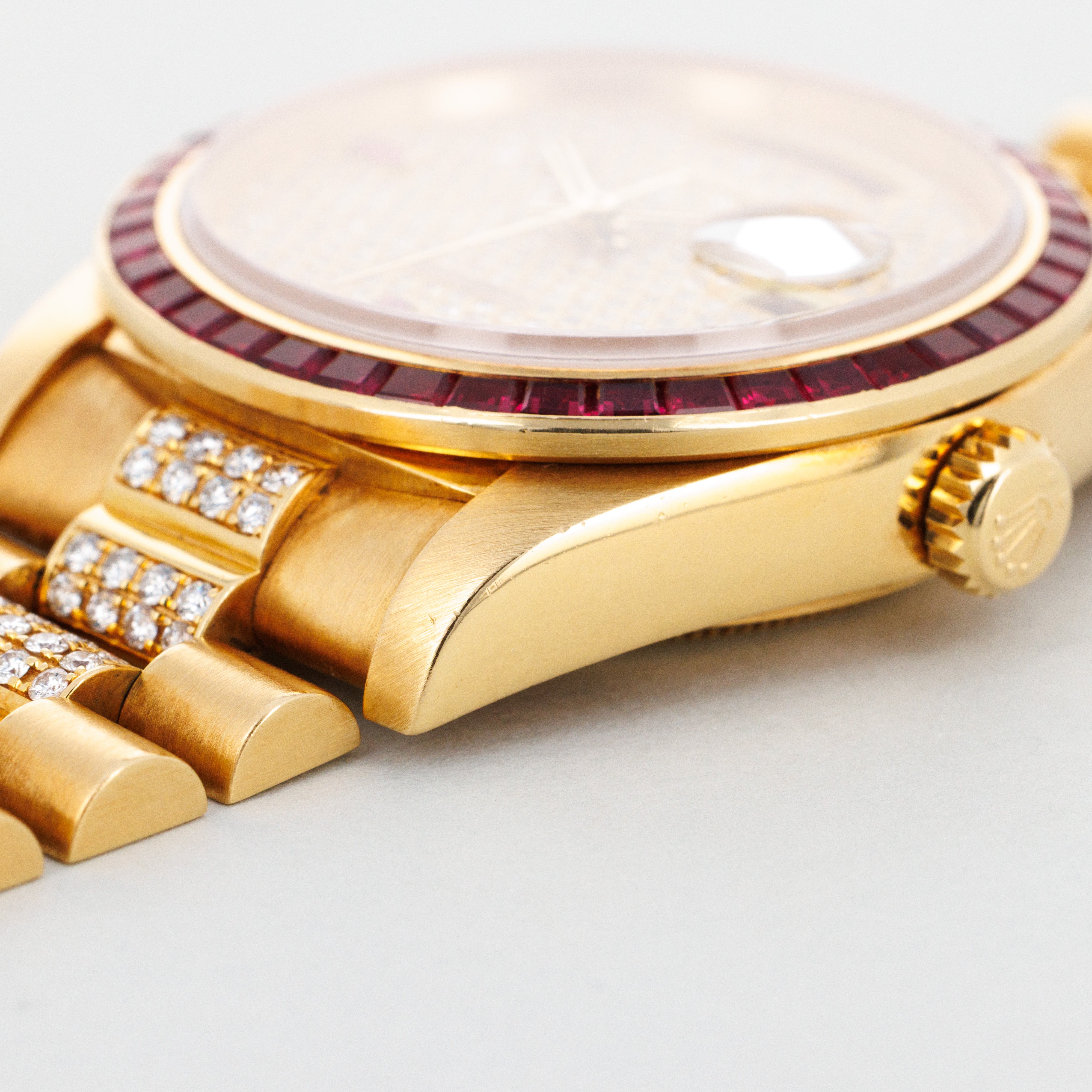 Rolex Day-Date 18068 18k YG