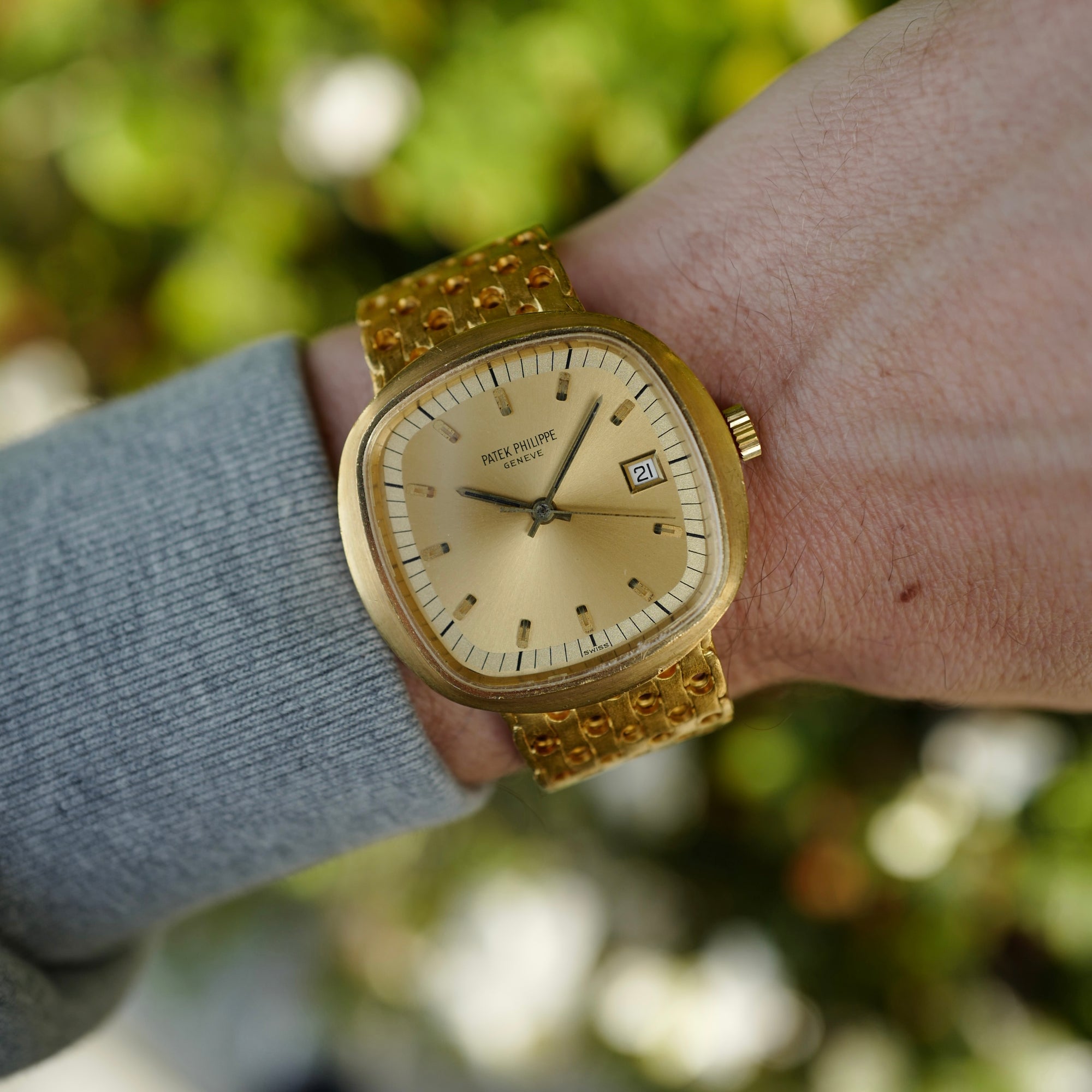 Patek Philippe Yellow Gold Beta 21 Watch Ref. 3587