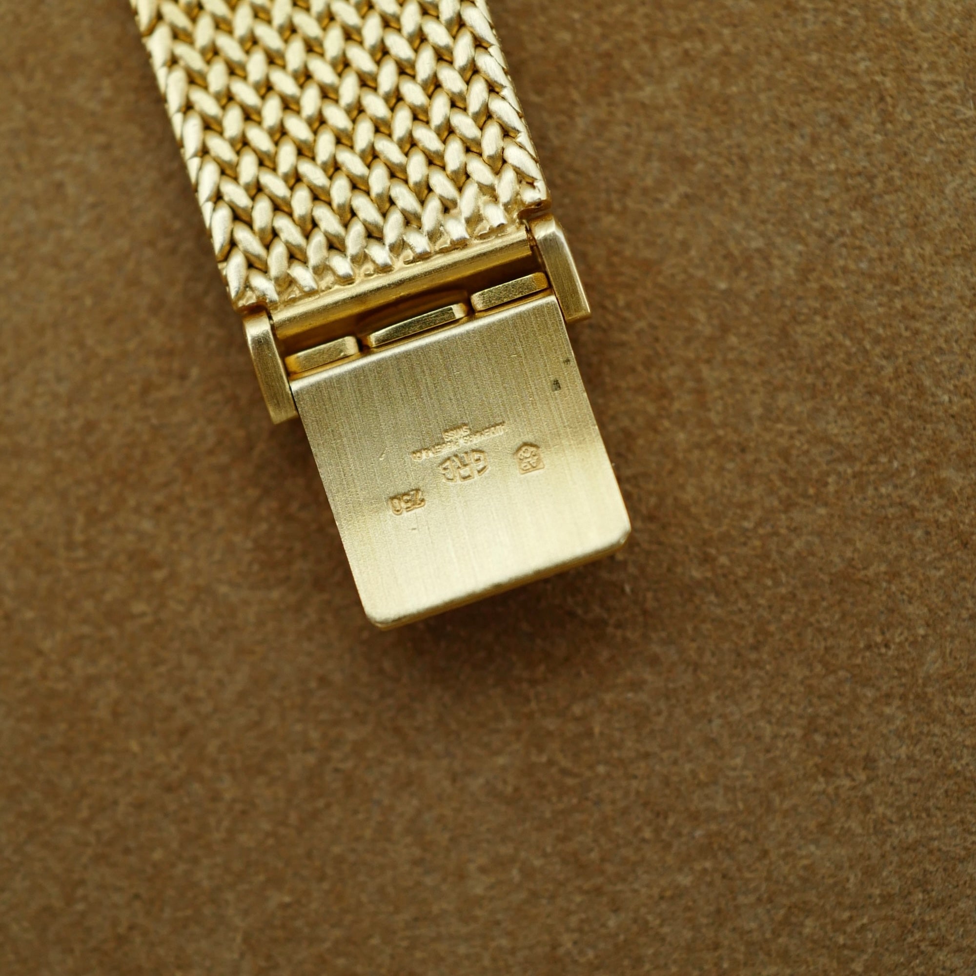 Audemars Piguet - Audemars Piguet Yellow Gold Cobra-Style Bracelet Watch - The Keystone Watches